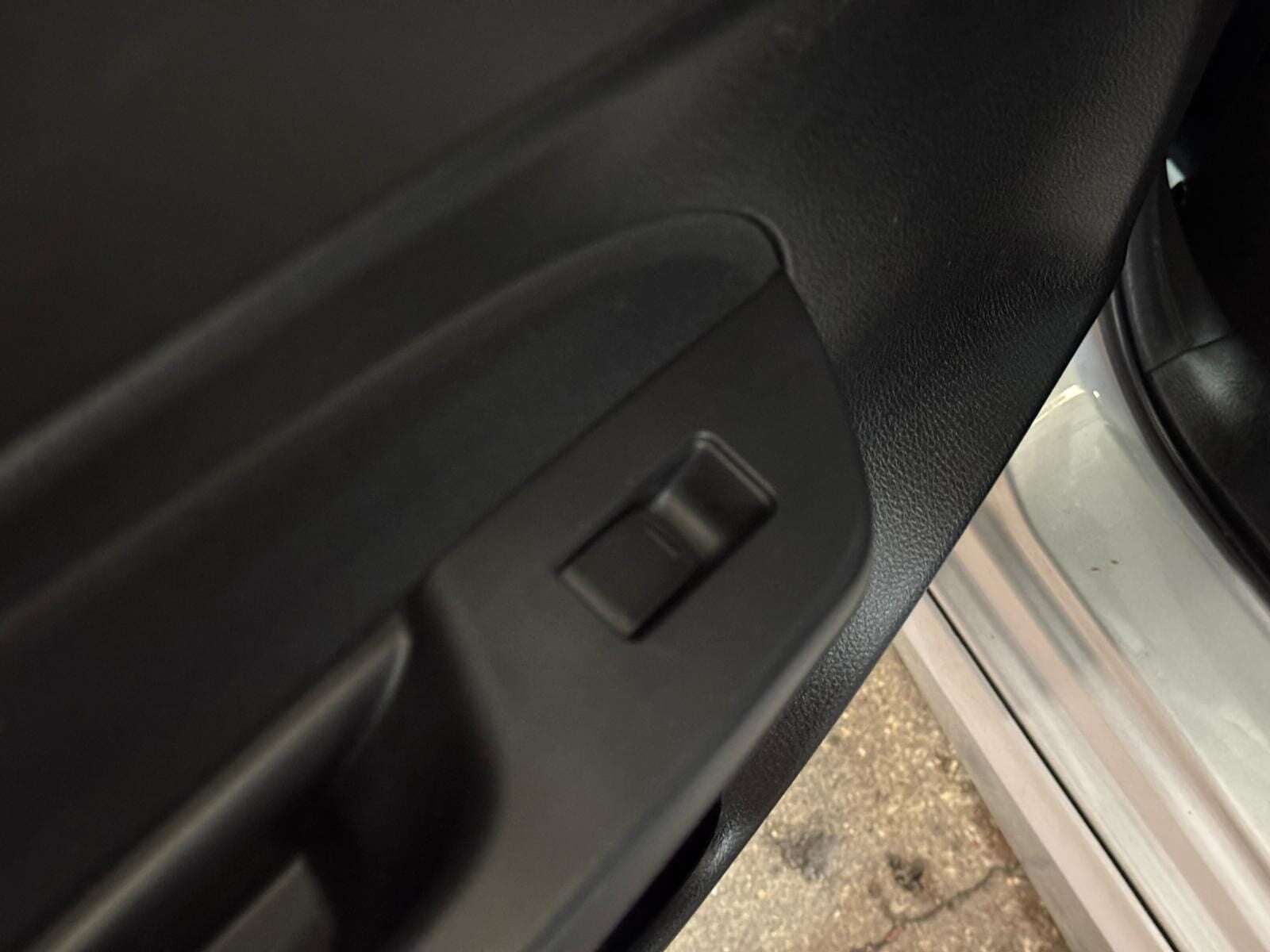 2013 SUZUKI SWIFT 2013 SUZUKI SWIFT