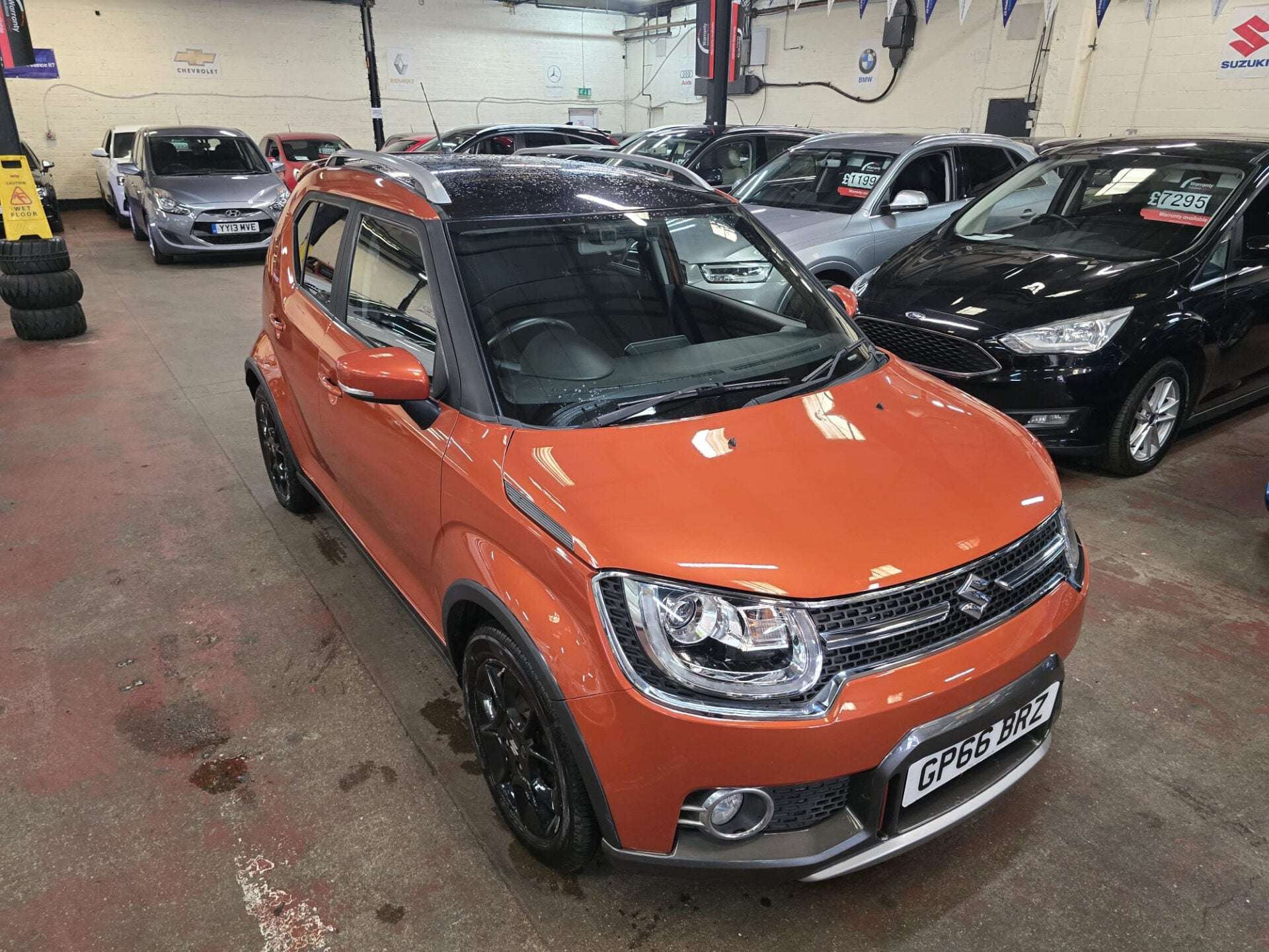 A 2017 SUZUKI IGNIS SZ5 ALLGRIP SHVS MHEV A 2017 SUZUKI IGNIS SZ5 ALLGRIP SHVS MHEV
