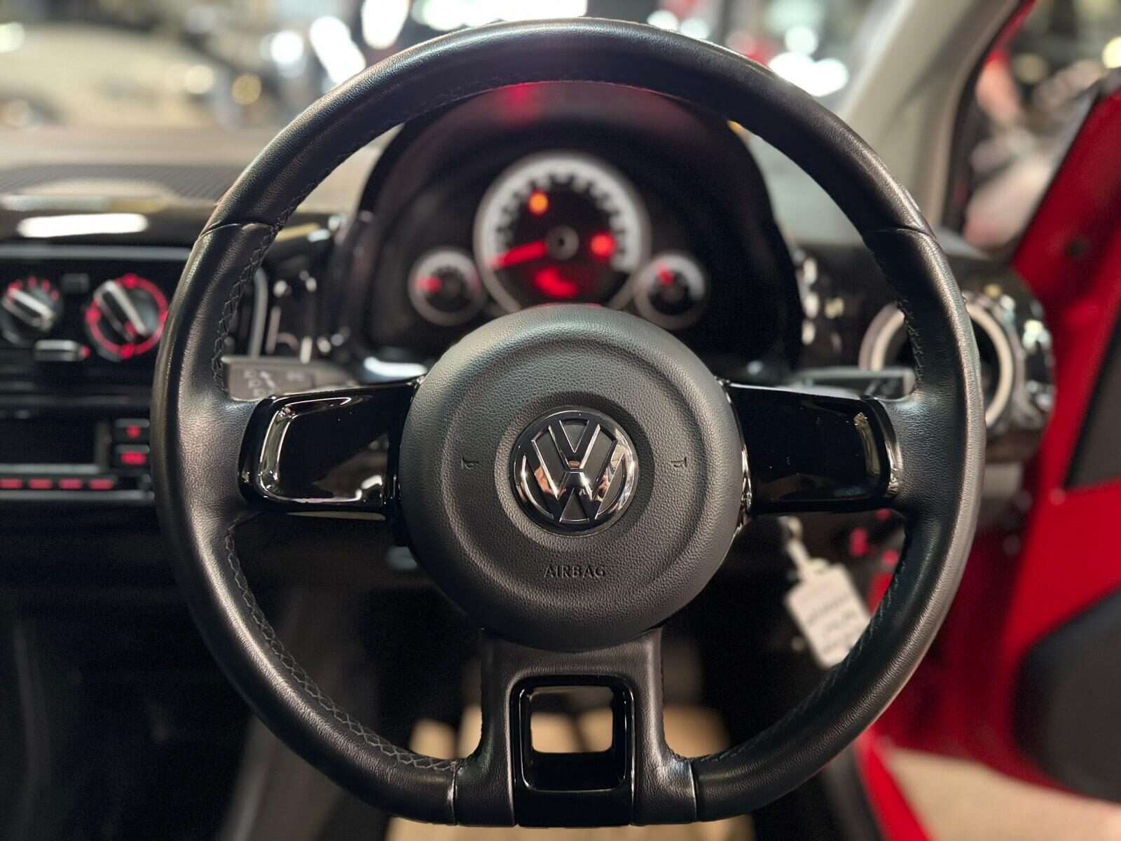 2016 VOLKSWAGEN UP 2016 VOLKSWAGEN UP