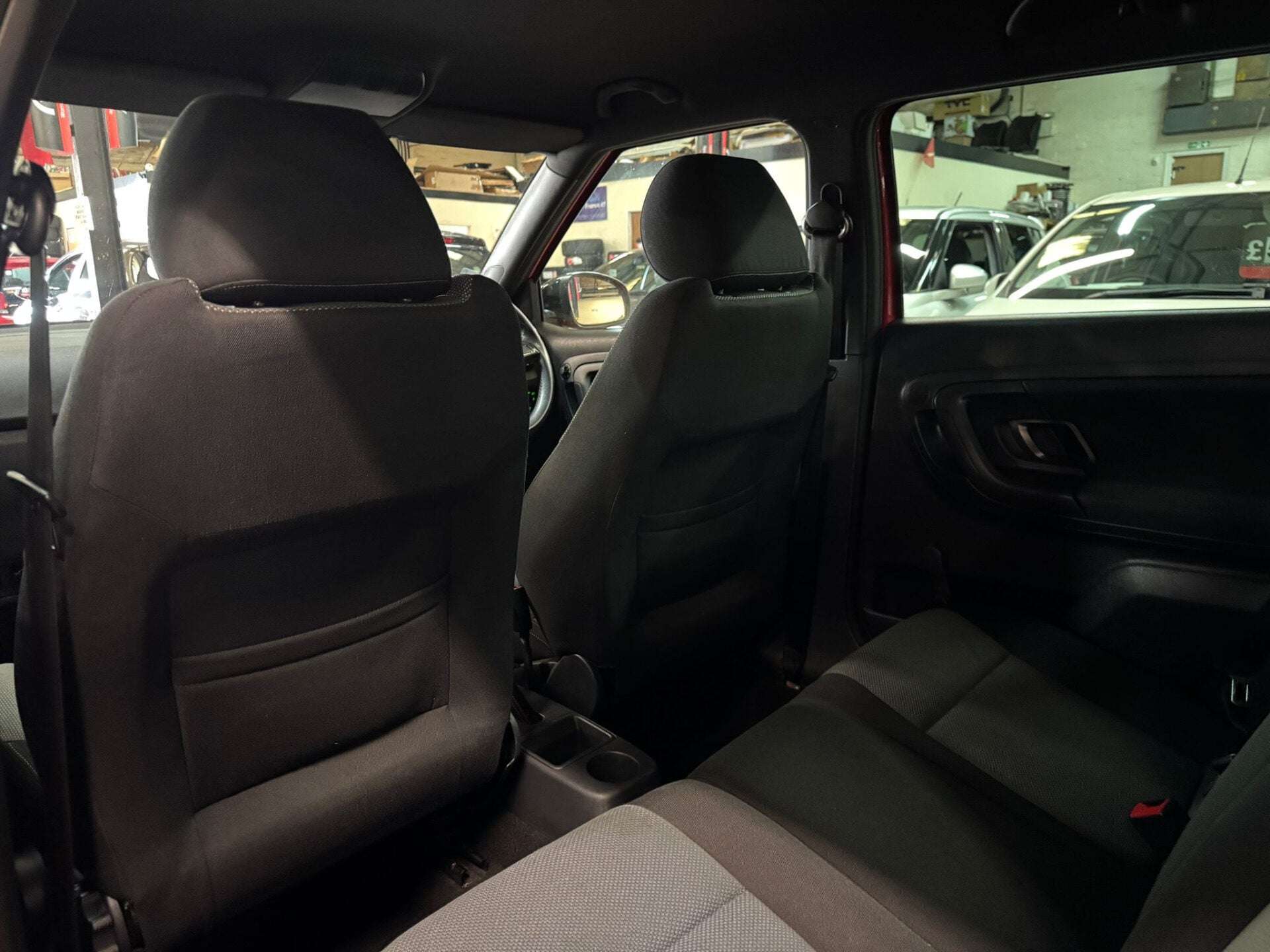 2013 SKODA FABIA 2013 SKODA FABIA