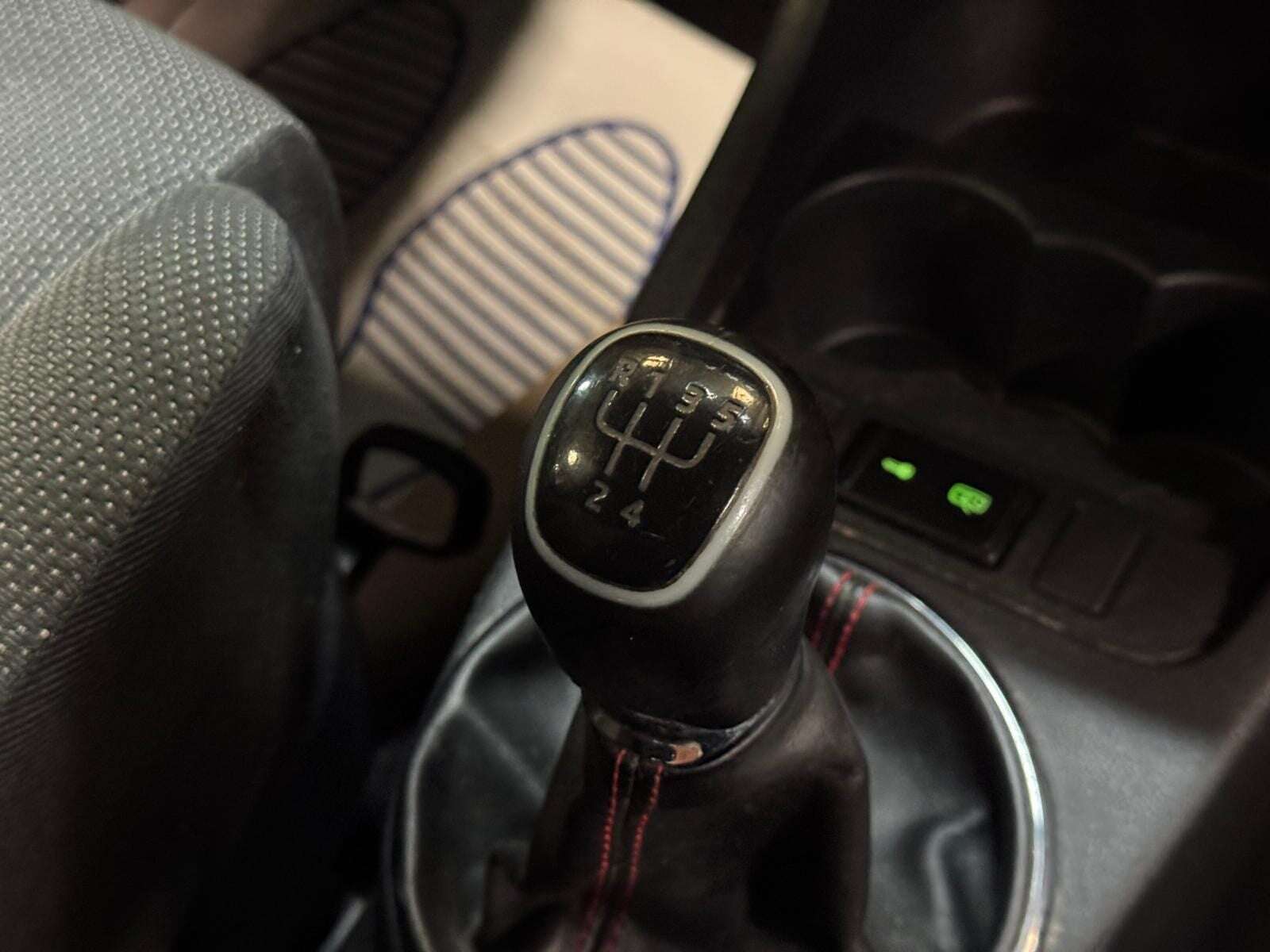 2013 SKODA FABIA 2013 SKODA FABIA