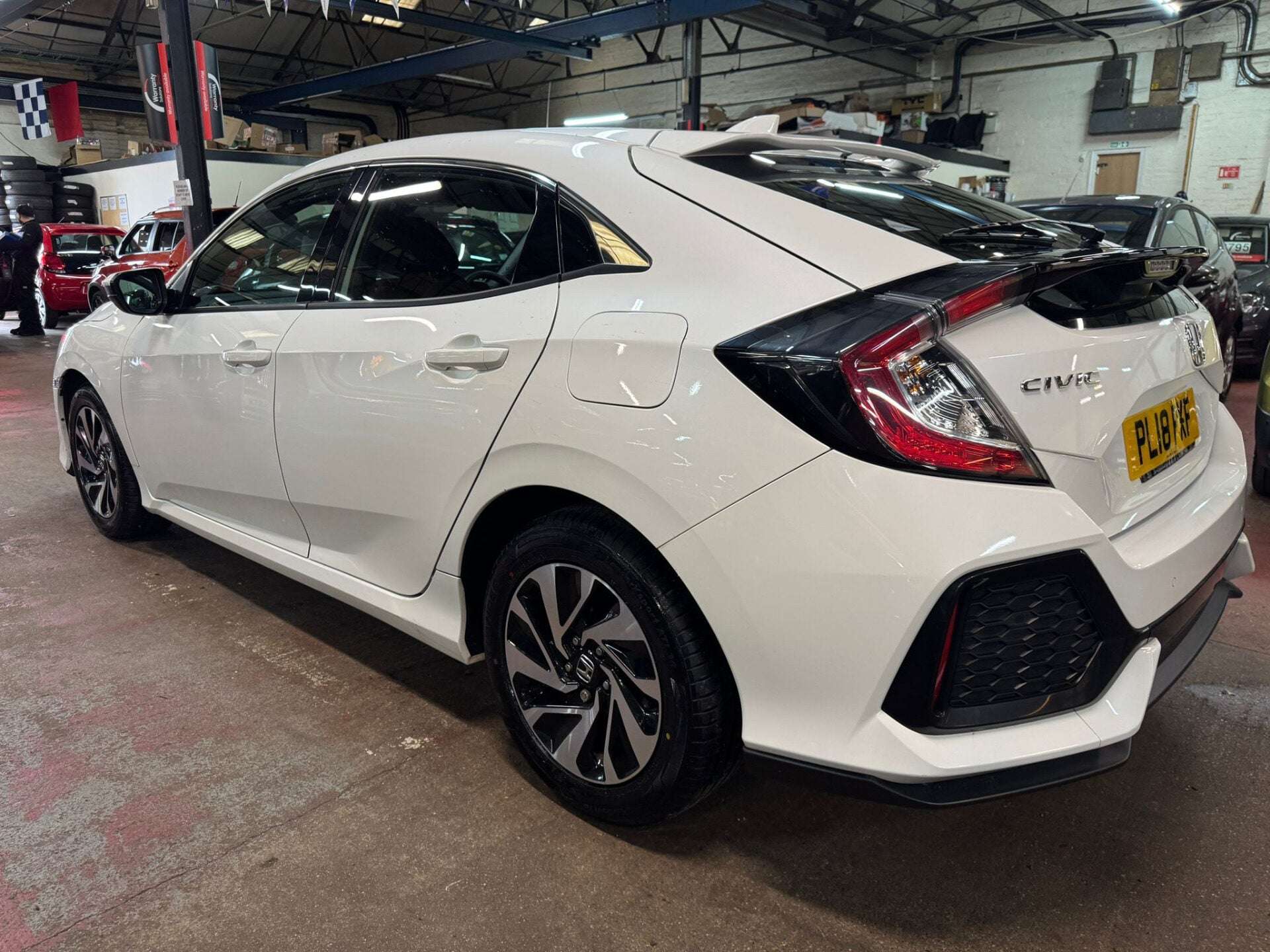A 2018 HONDA CIVIC VTEC SE A 2018 HONDA CIVIC VTEC SE