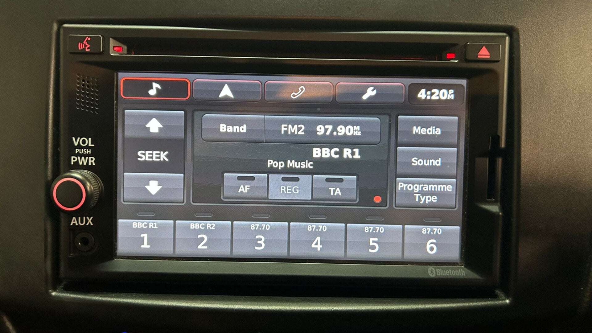 2015 SUZUKI SWIFT 2015 SUZUKI SWIFT