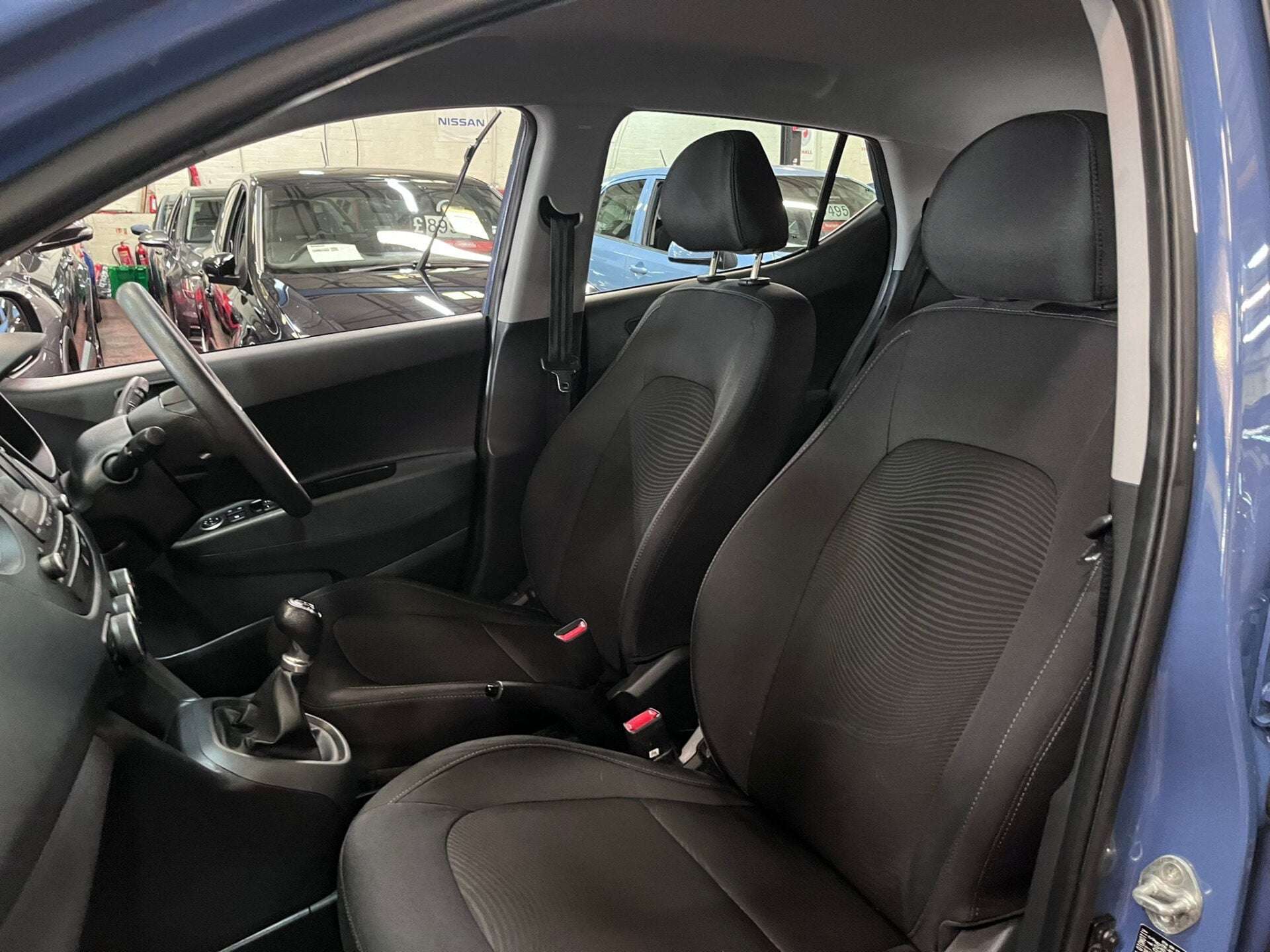 2017 HYUNDAI I10 2017 HYUNDAI I10