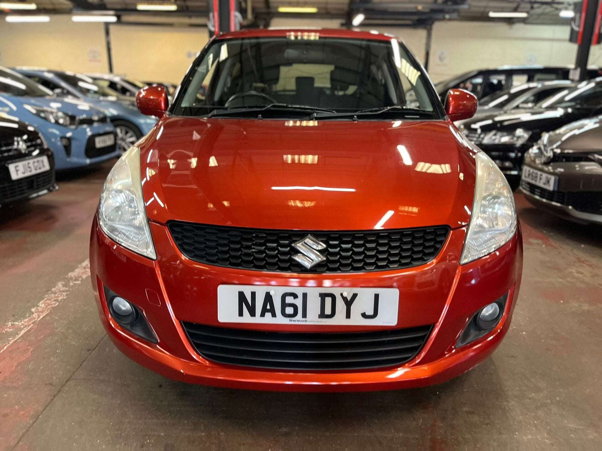 A 2011 SUZUKI SWIFT SZ4 A 2011 SUZUKI SWIFT SZ4