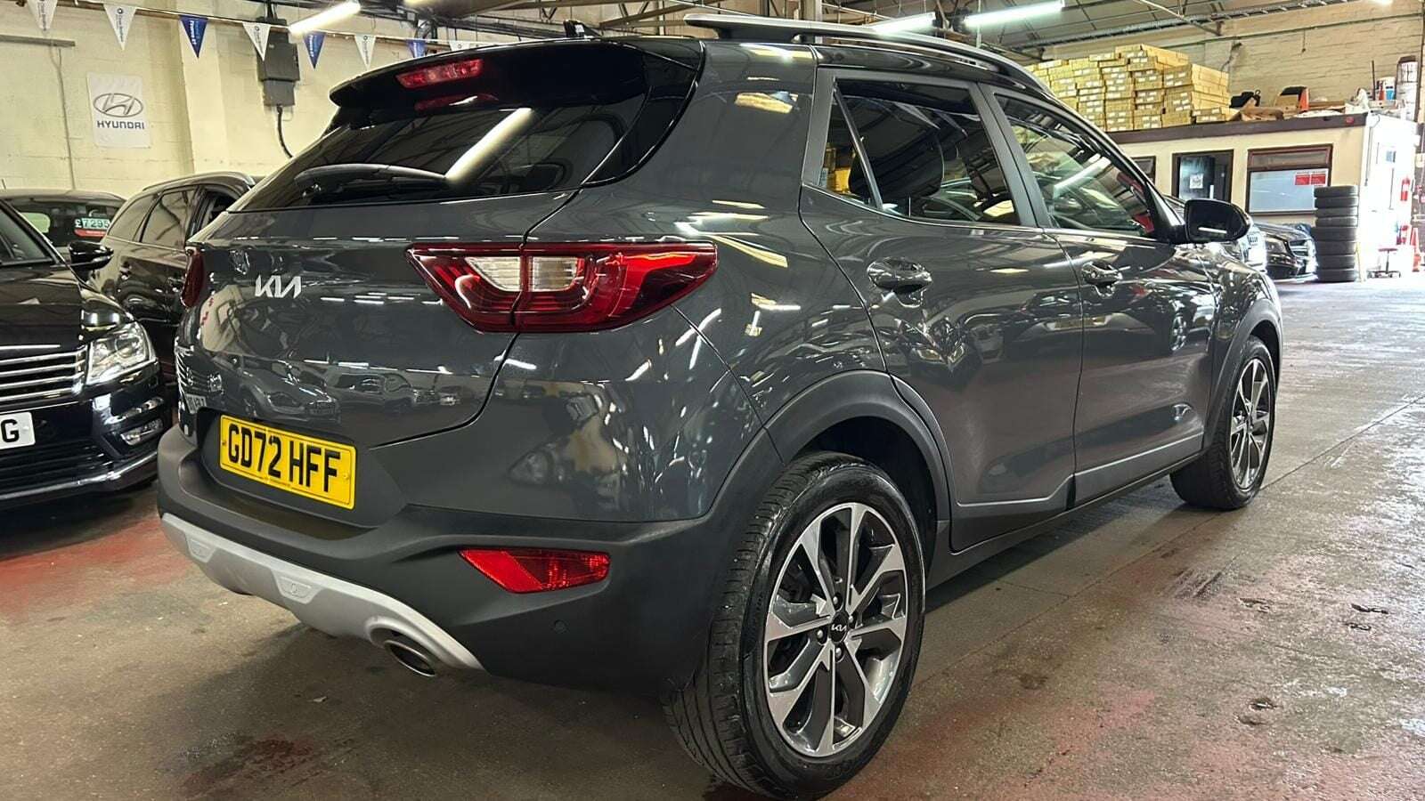 2023 KIA STONIC 2023 KIA STONIC