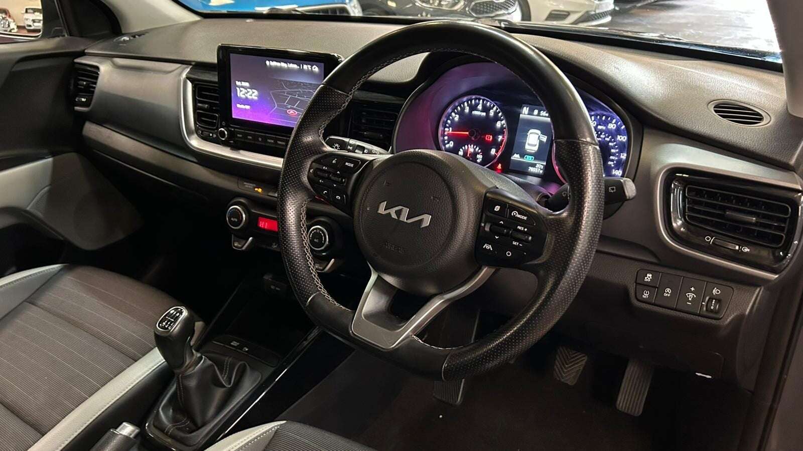 2023 KIA STONIC 2023 KIA STONIC