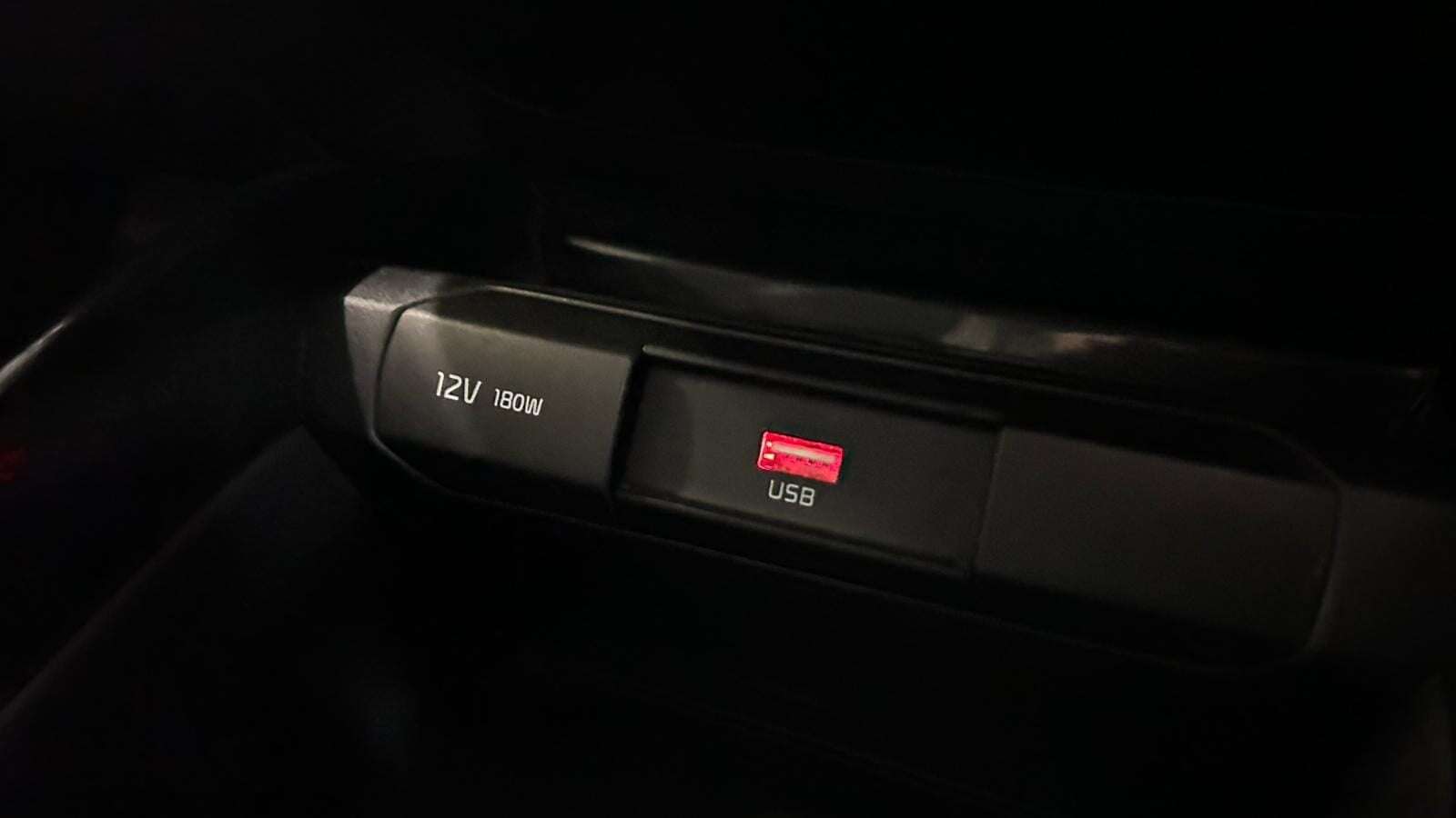 2023 KIA STONIC 2023 KIA STONIC