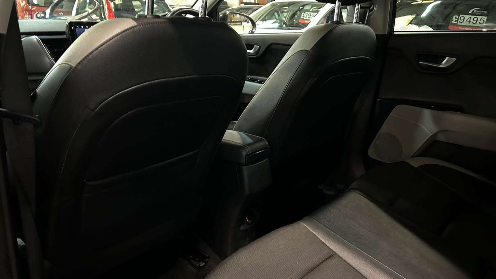 2023 KIA STONIC 2023 KIA STONIC