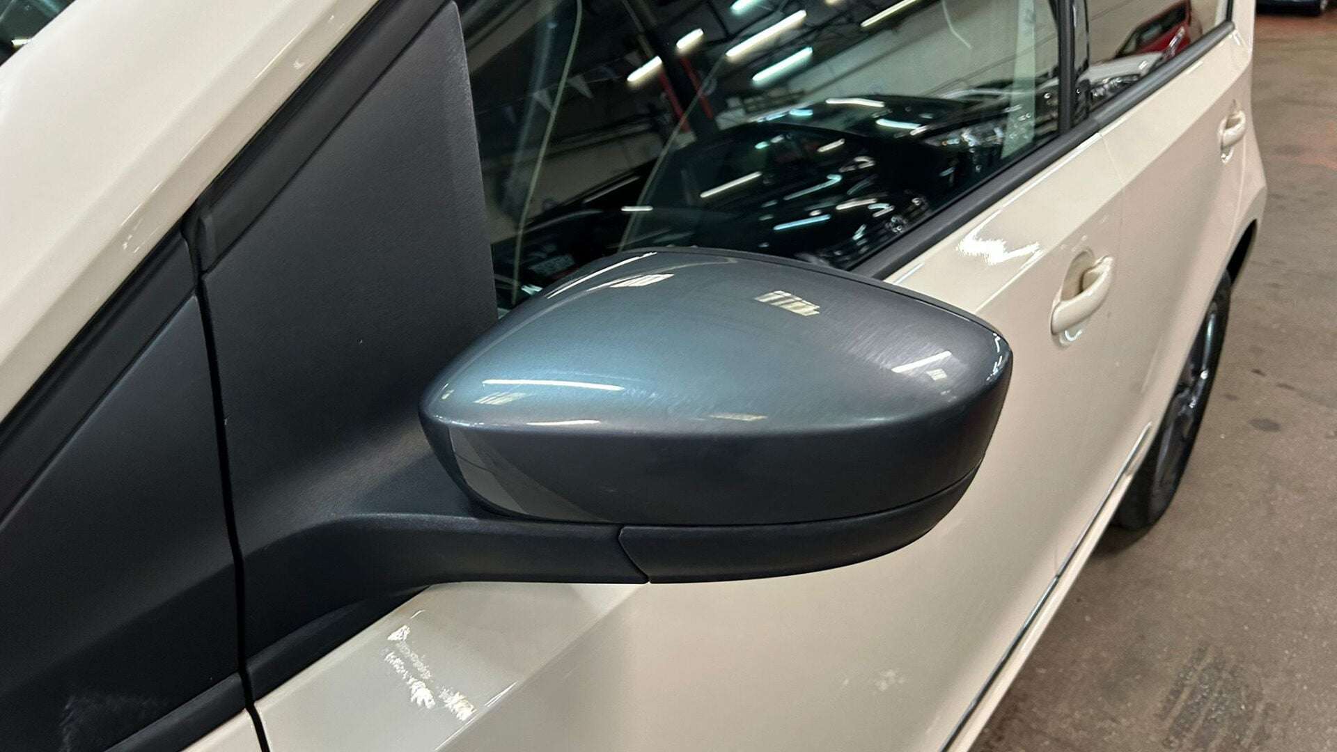 2015 SEAT MII 2015 SEAT MII