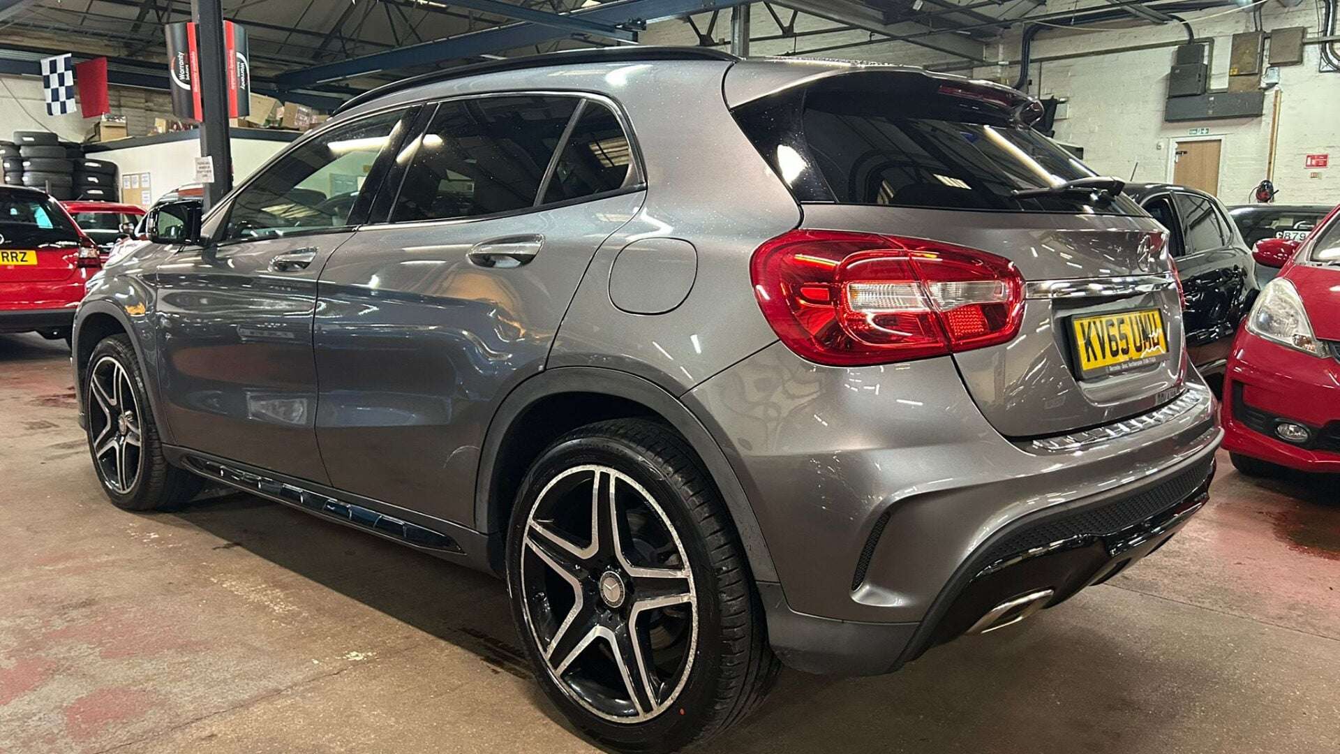 A 2015 MERCEDES-BENZ GLA CLASS GLA 200 D AMG LINE A 2015 MERCEDES-BENZ GLA CLASS GLA 200 D AMG LINE