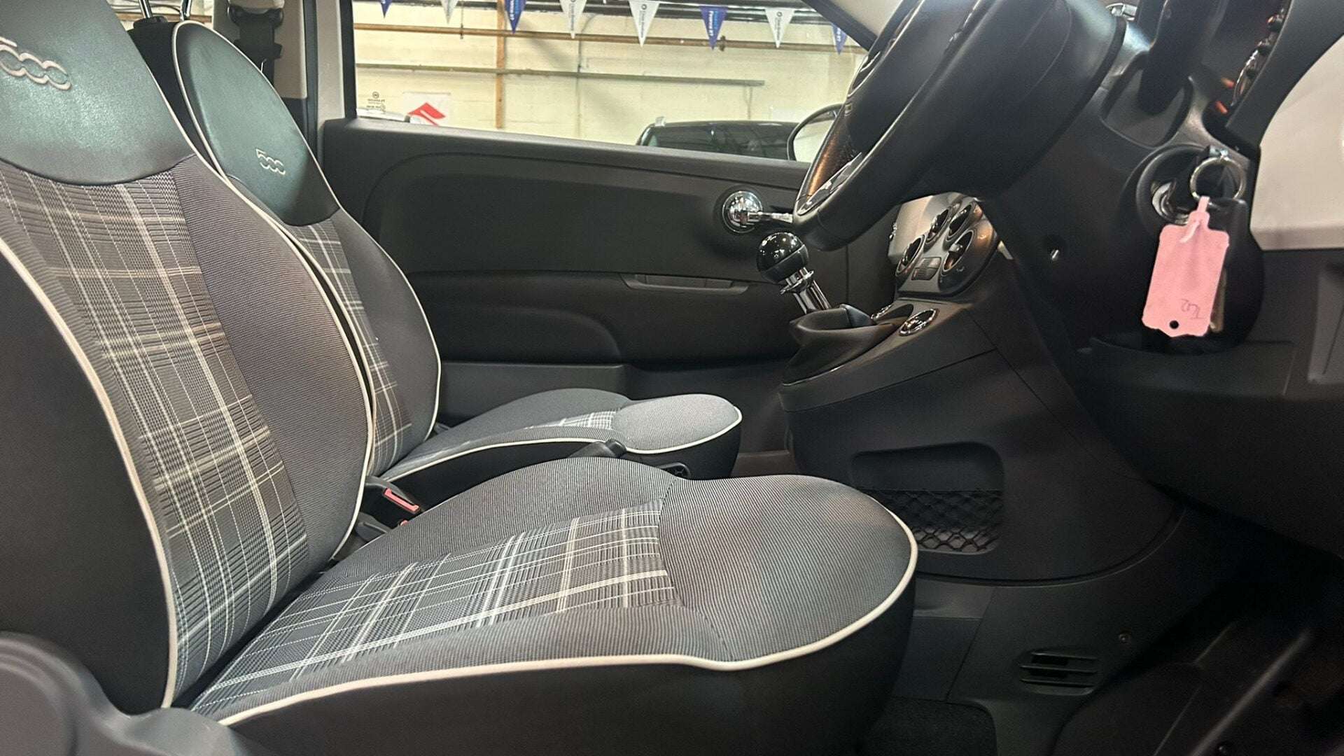 2016 FIAT 500 2016 FIAT 500