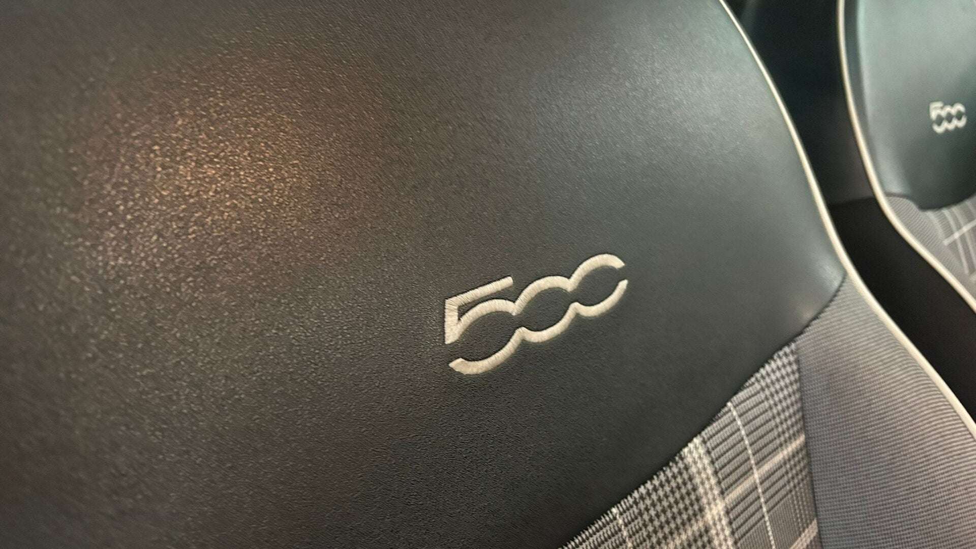 2016 FIAT 500 2016 FIAT 500