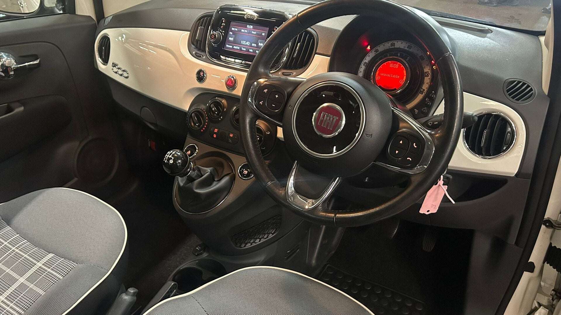 2016 FIAT 500 2016 FIAT 500