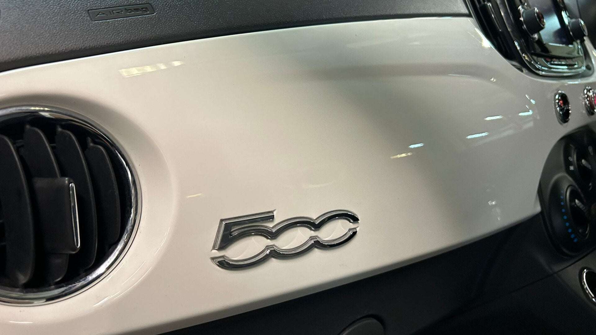 2016 FIAT 500 2016 FIAT 500
