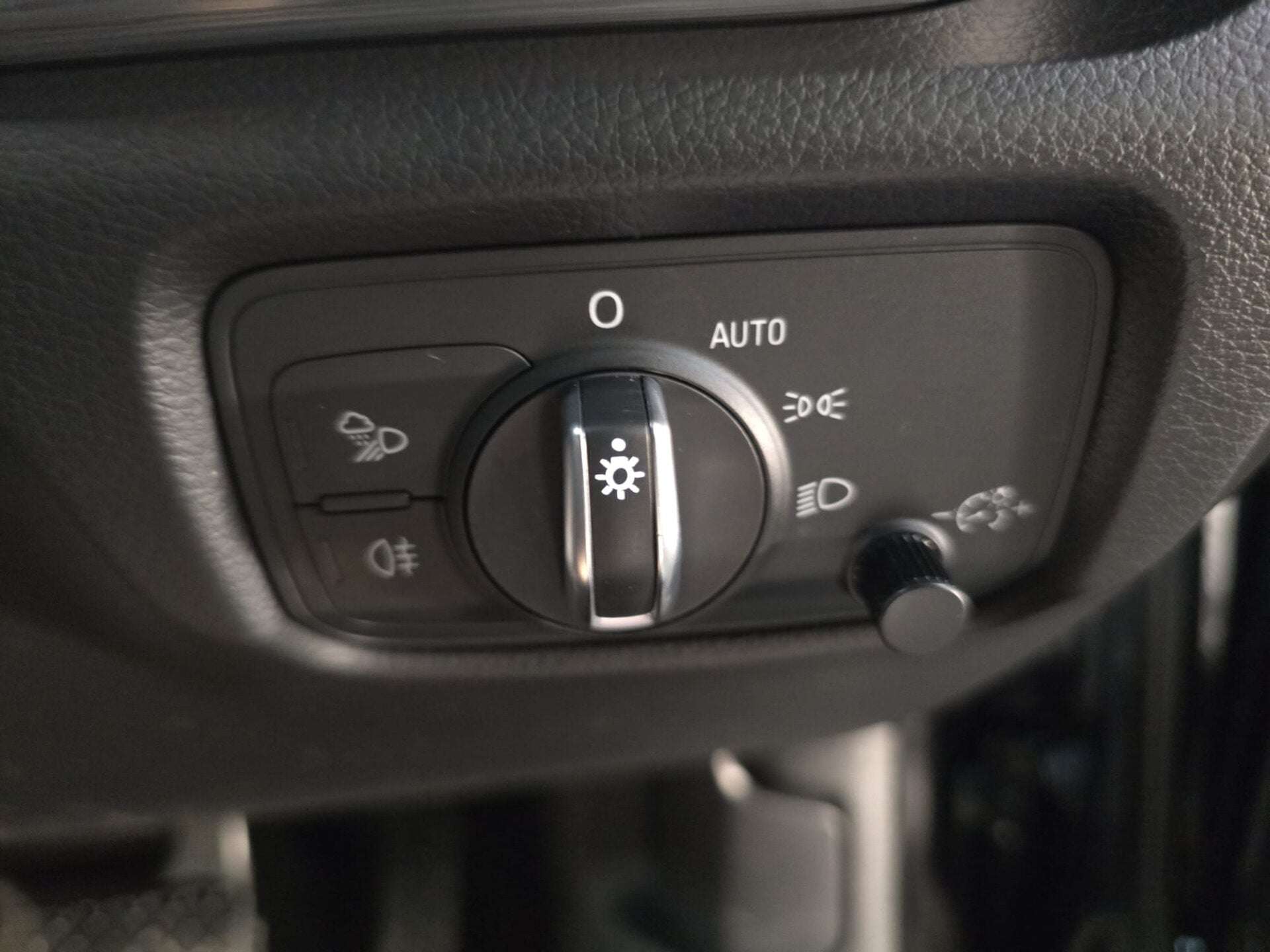 2017 AUDI A3 2017 AUDI A3