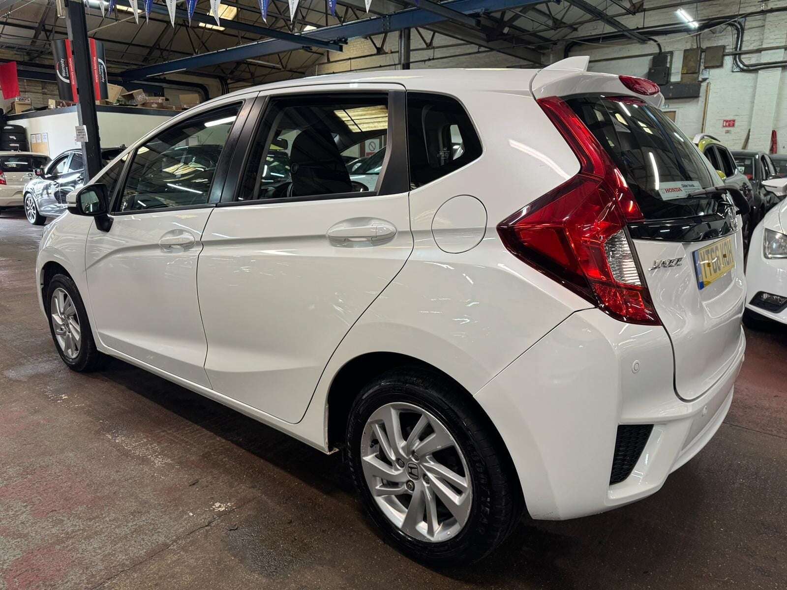 2016 HONDA JAZZ 2016 HONDA JAZZ