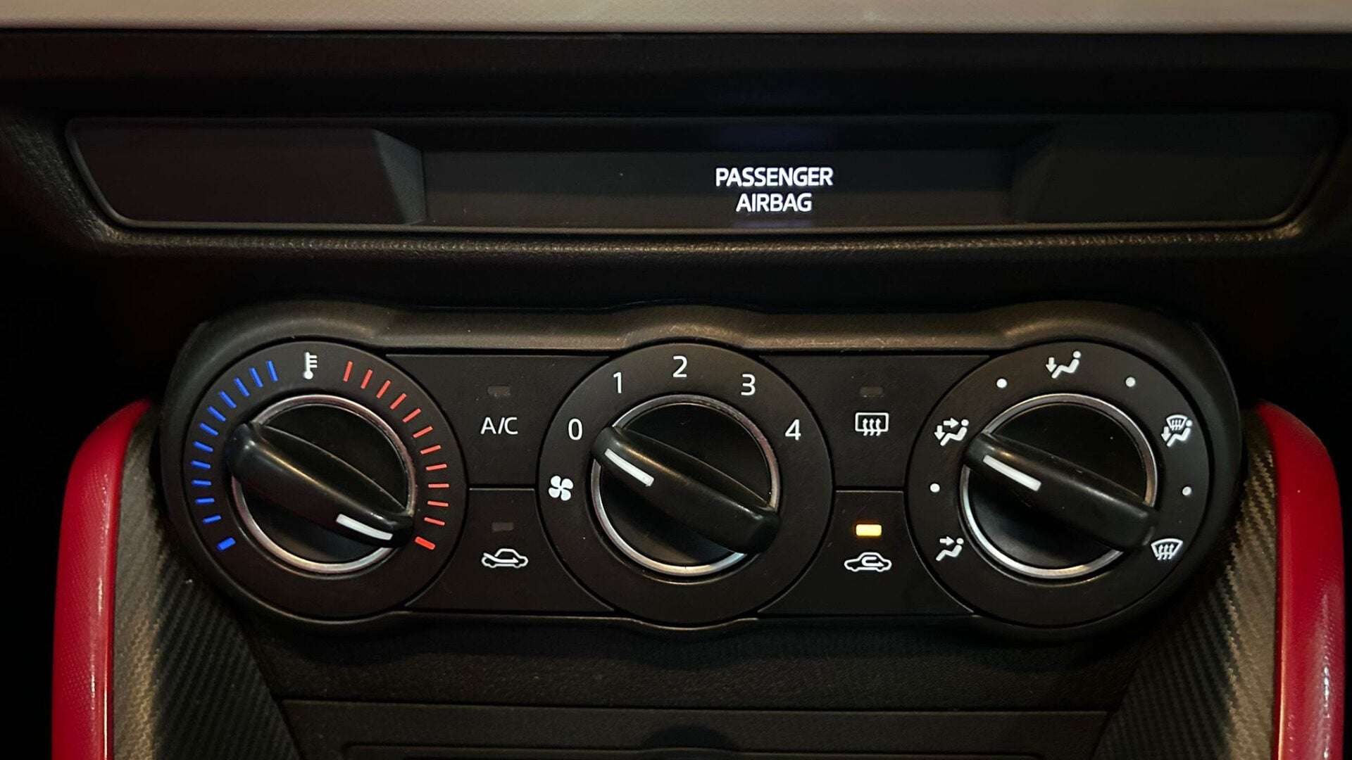 2016 MAZDA 2 2016 MAZDA 2