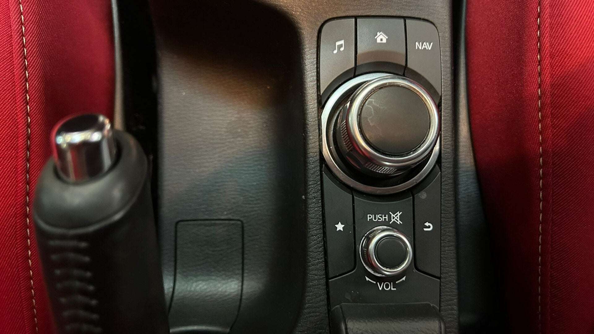 2016 MAZDA 2 2016 MAZDA 2