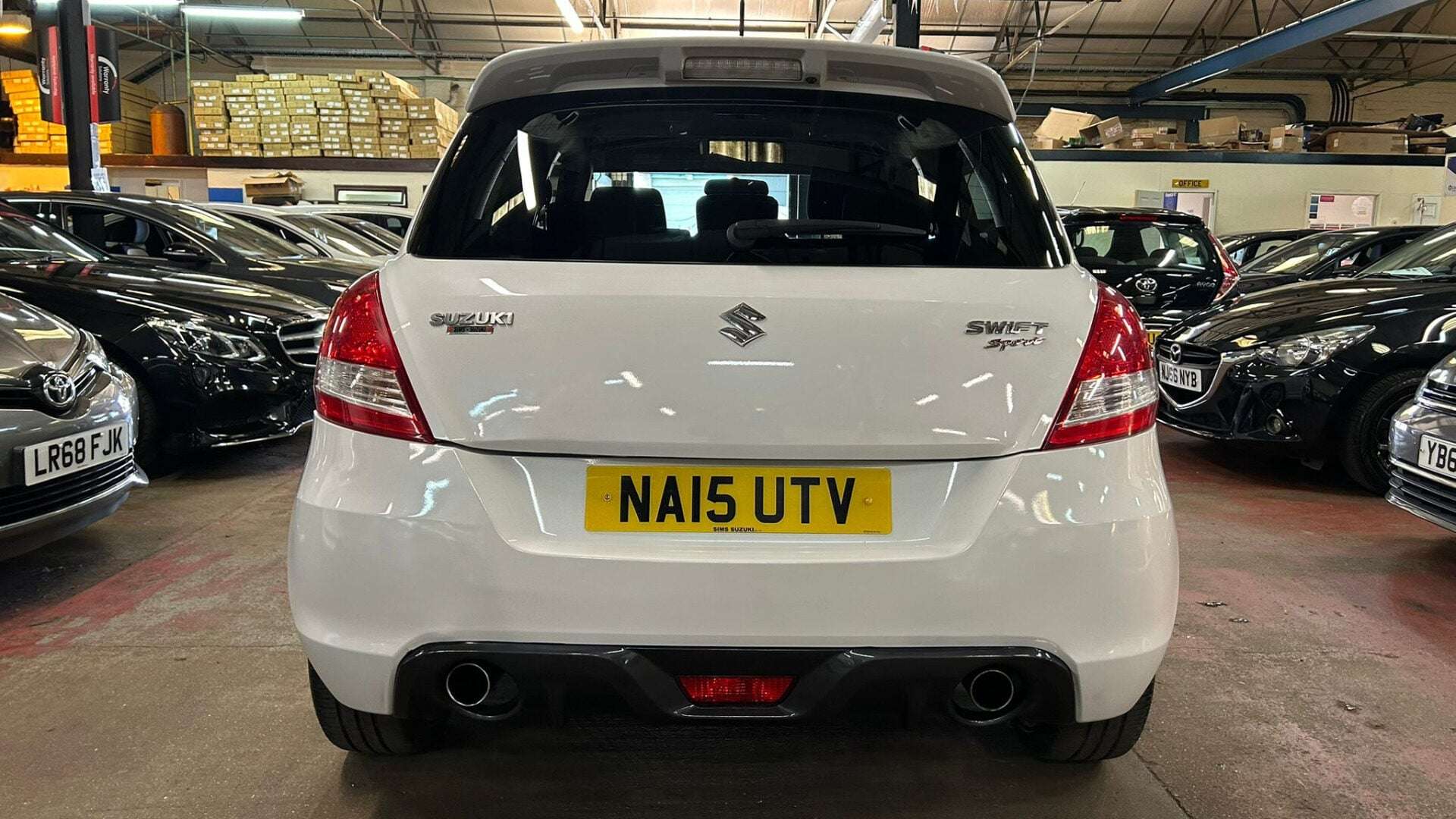 2015 SUZUKI SWIFT 2015 SUZUKI SWIFT