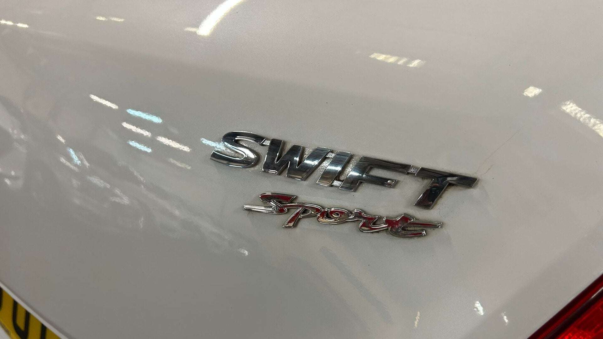 2015 SUZUKI SWIFT 2015 SUZUKI SWIFT