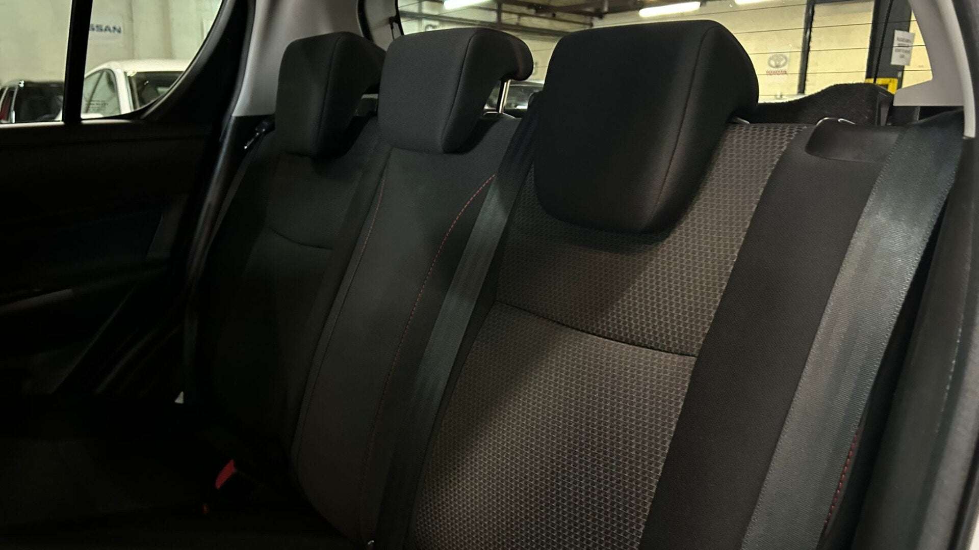 2015 SUZUKI SWIFT 2015 SUZUKI SWIFT
