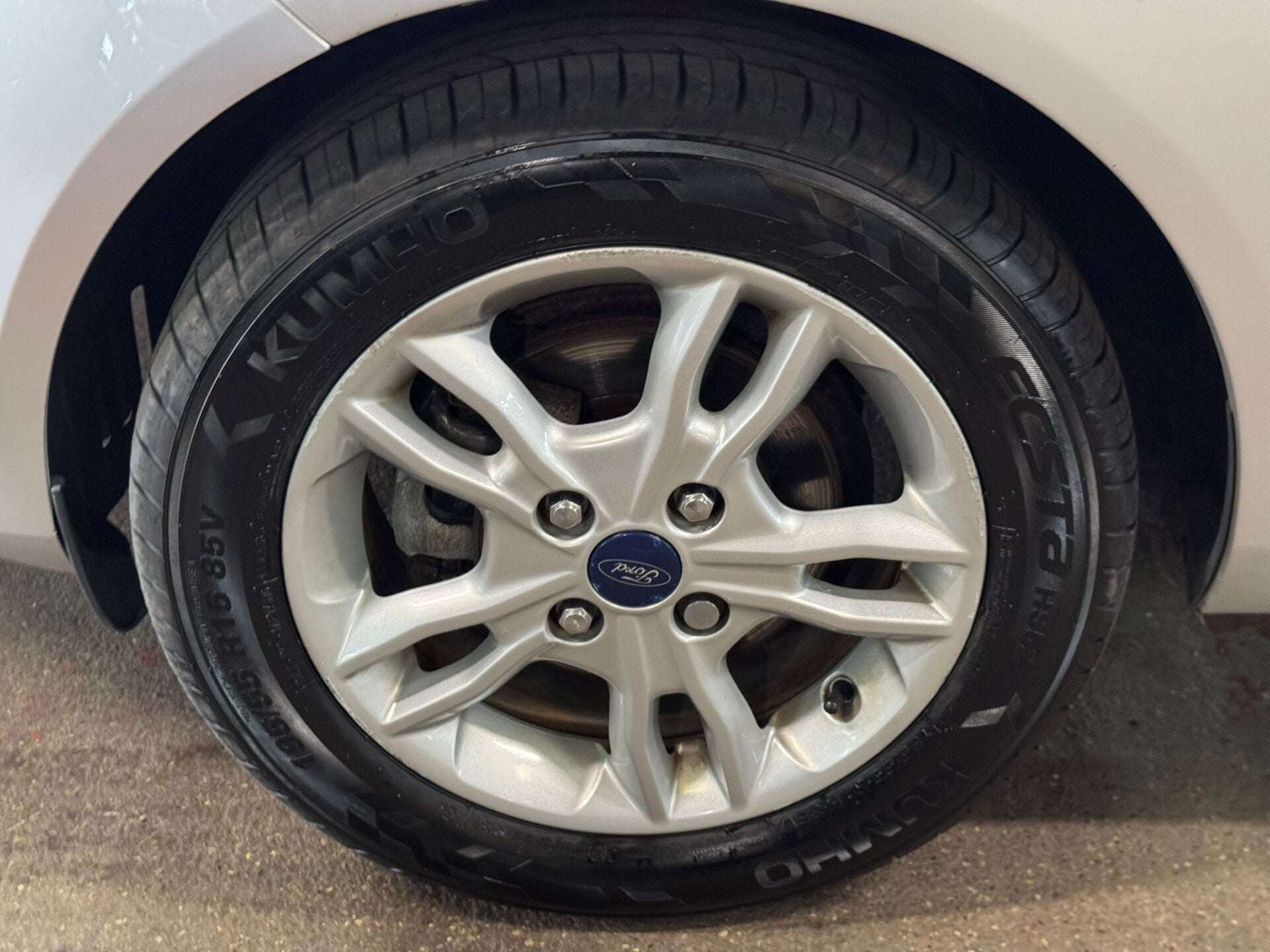 2015 FORD FIESTA 2015 FORD FIESTA