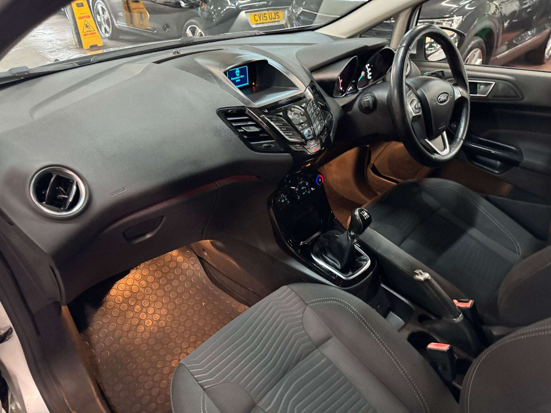2015 FORD FIESTA 2015 FORD FIESTA