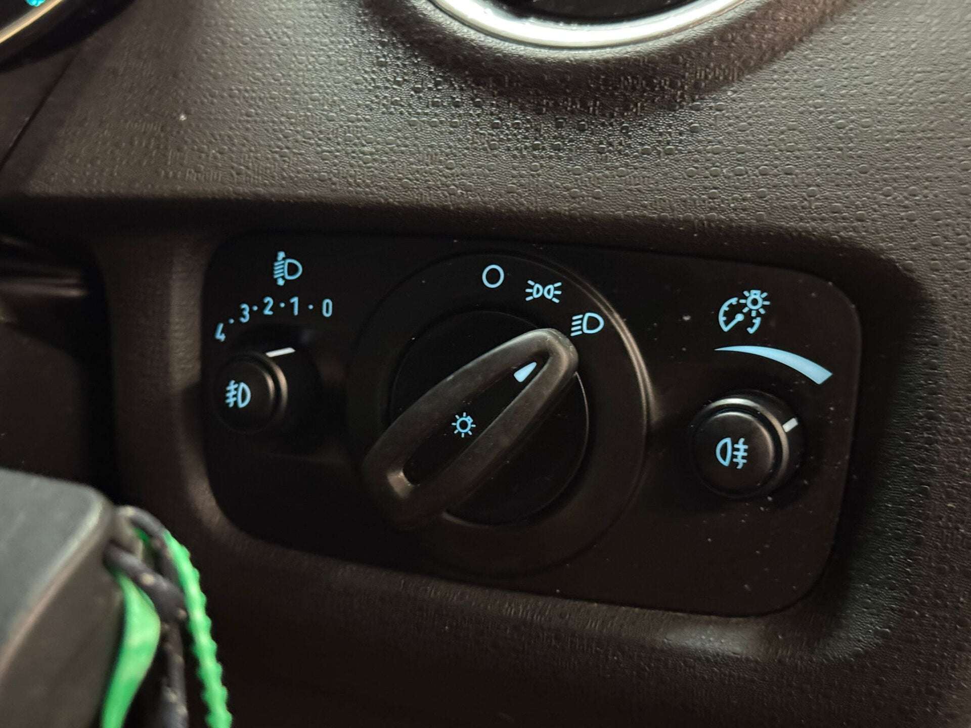 2015 FORD FIESTA 2015 FORD FIESTA