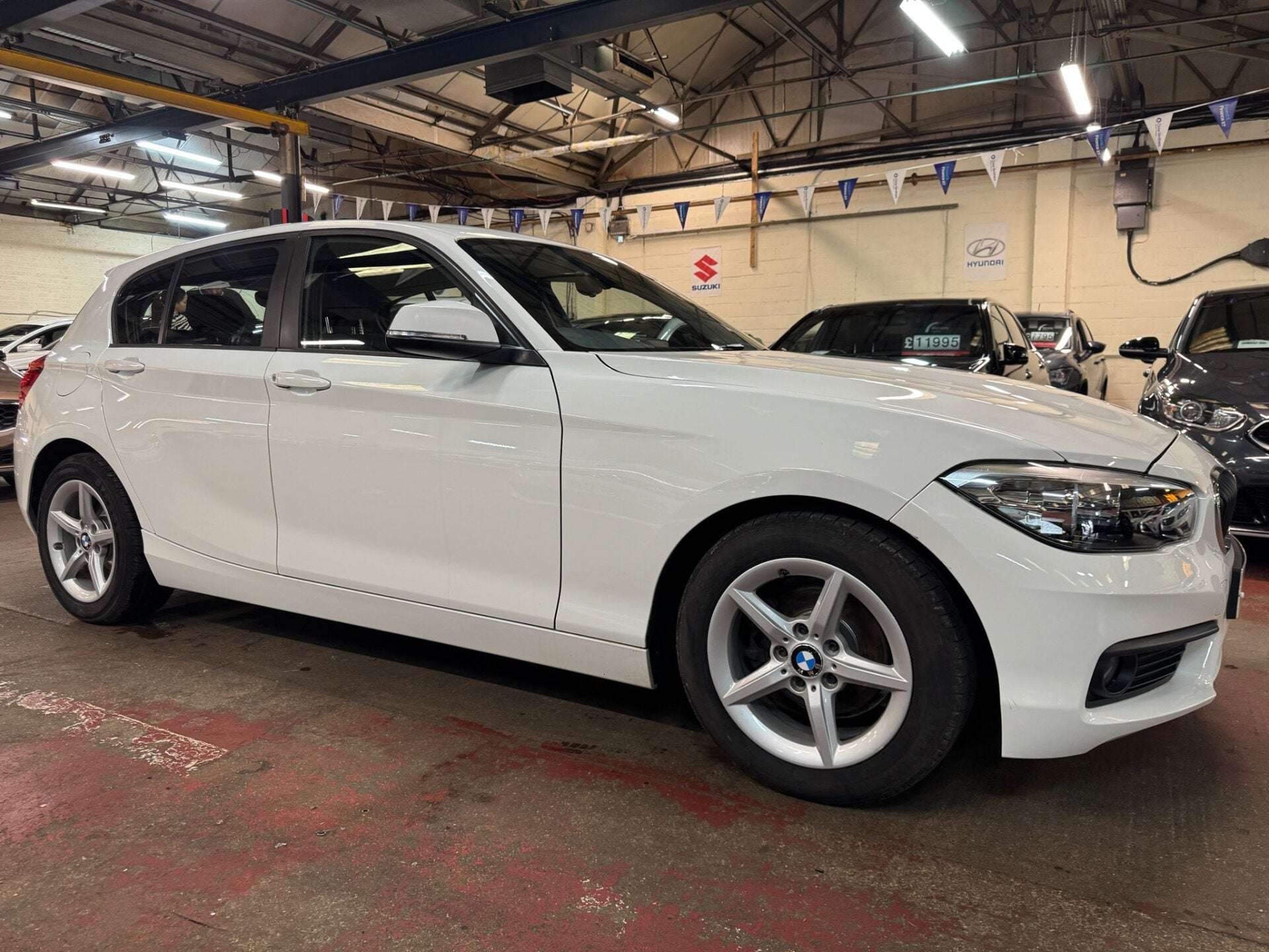 A 2016 BMW 1 SERIES 116D ED PLUS A 2016 BMW 1 SERIES 116D ED PLUS