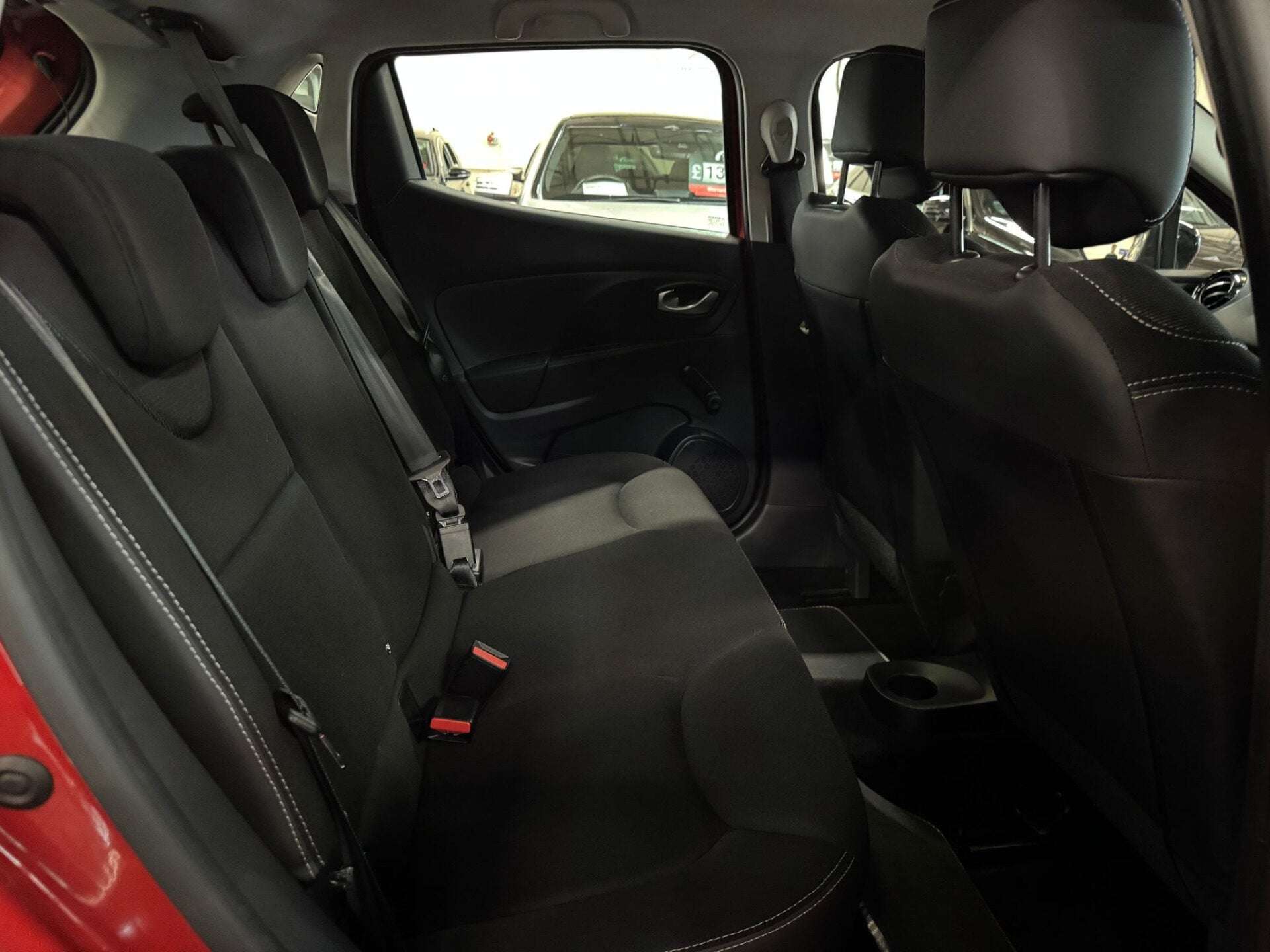 2015 RENAULT CLIO 2015 RENAULT CLIO