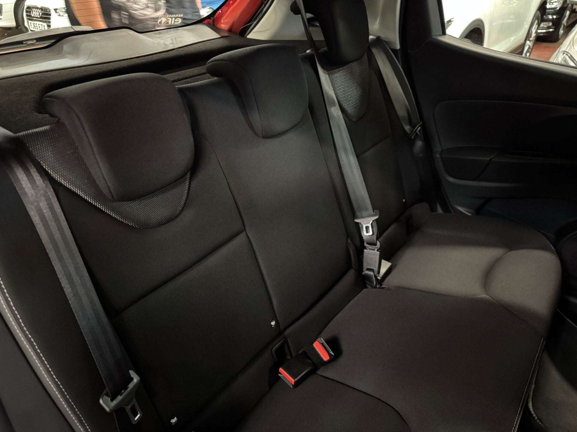 2015 RENAULT CLIO 2015 RENAULT CLIO