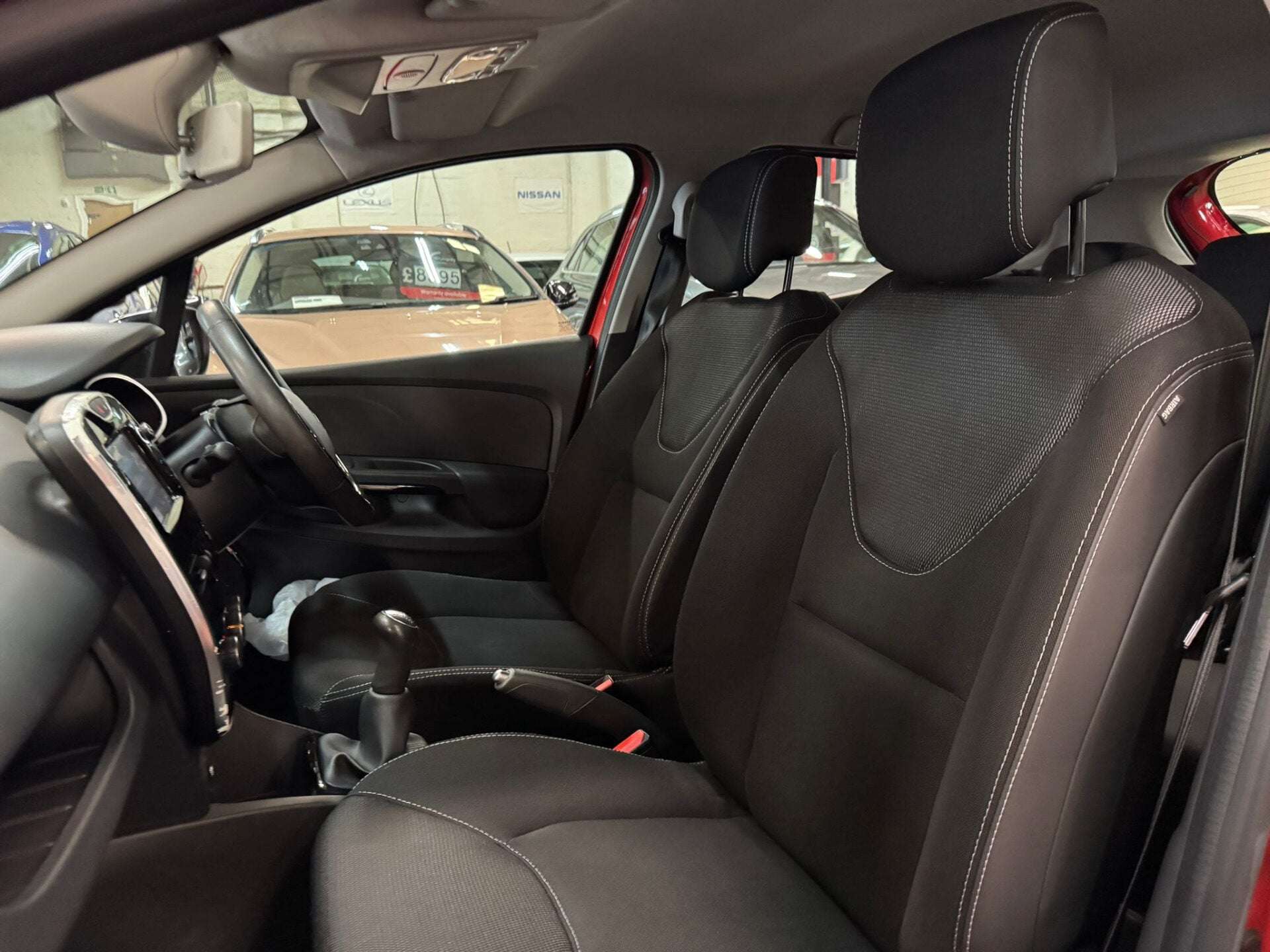 2015 RENAULT CLIO 2015 RENAULT CLIO