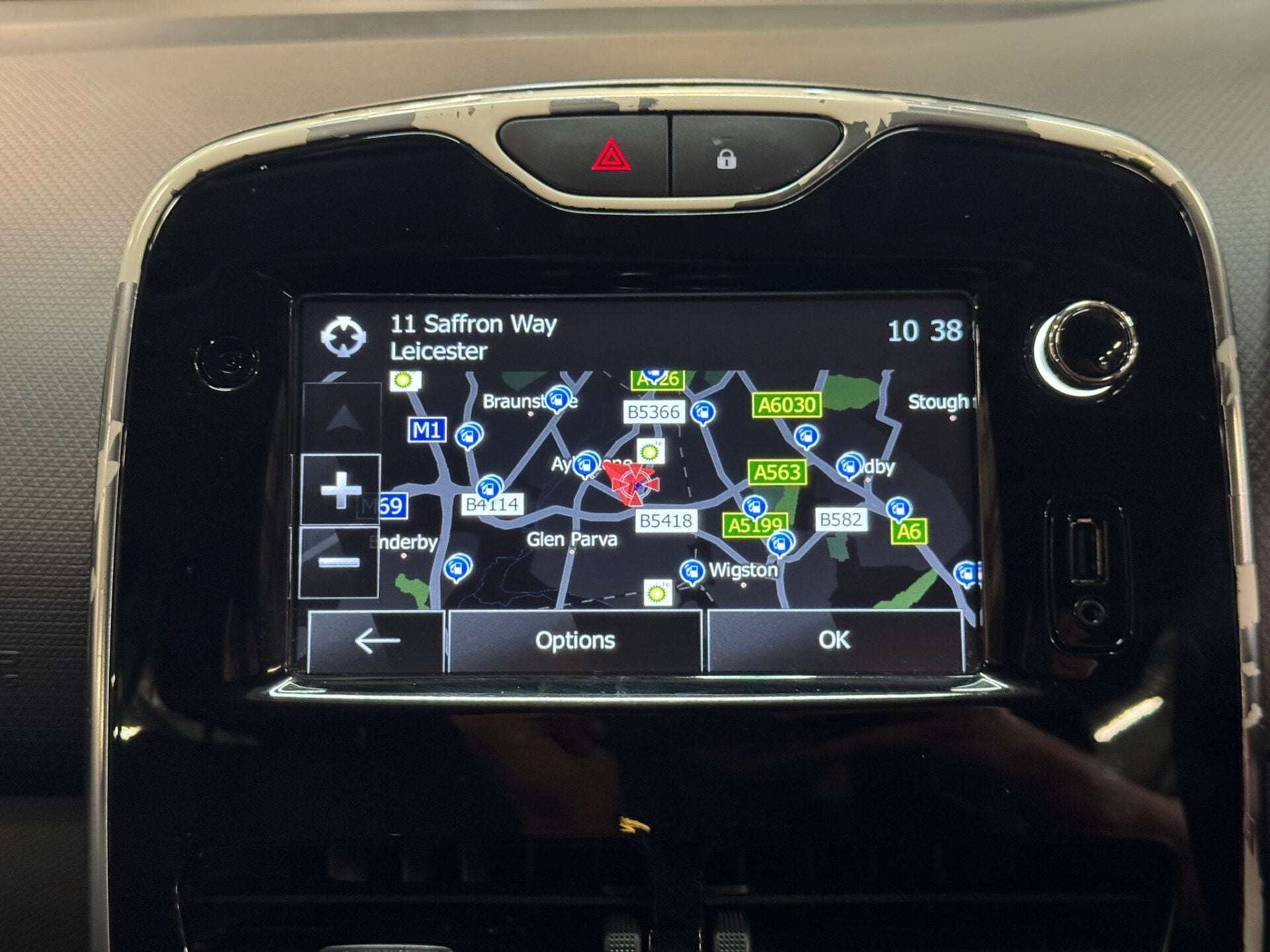 2015 RENAULT CLIO 2015 RENAULT CLIO