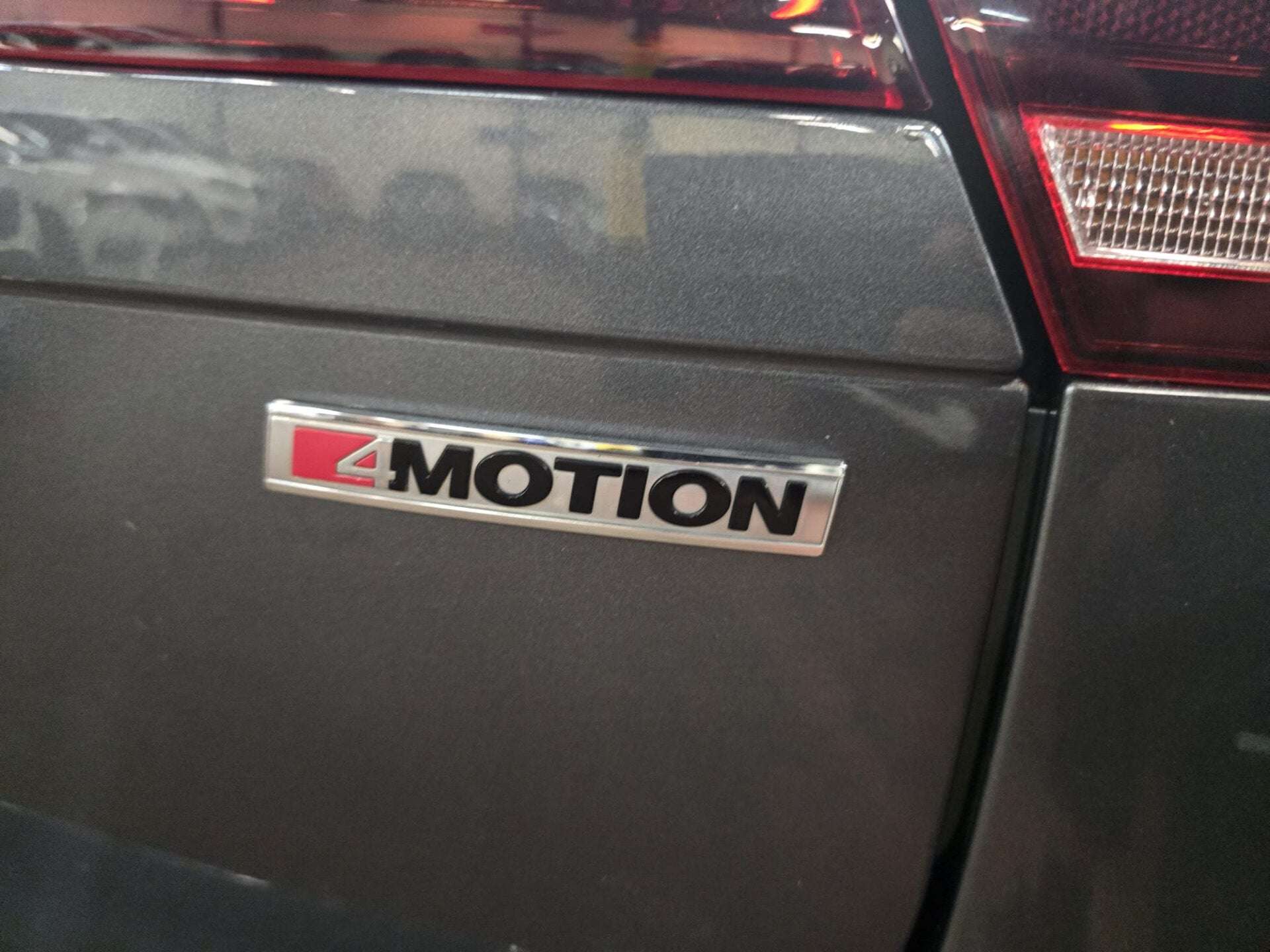 2019 VOLKSWAGEN TIGUAN 2019 VOLKSWAGEN TIGUAN