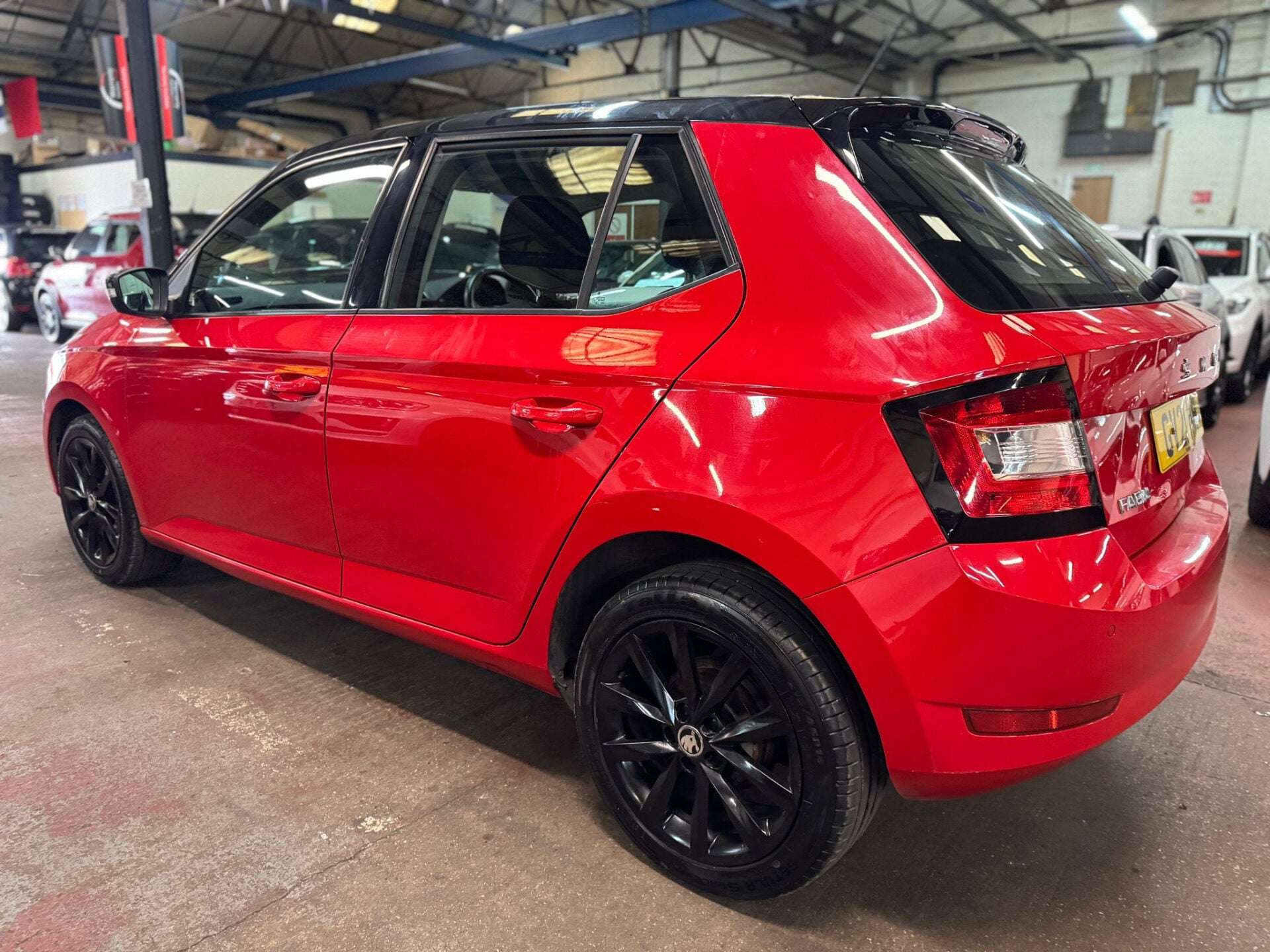 A 2021 SKODA FABIA COLOUR EDITION MPI A 2021 SKODA FABIA COLOUR EDITION MPI