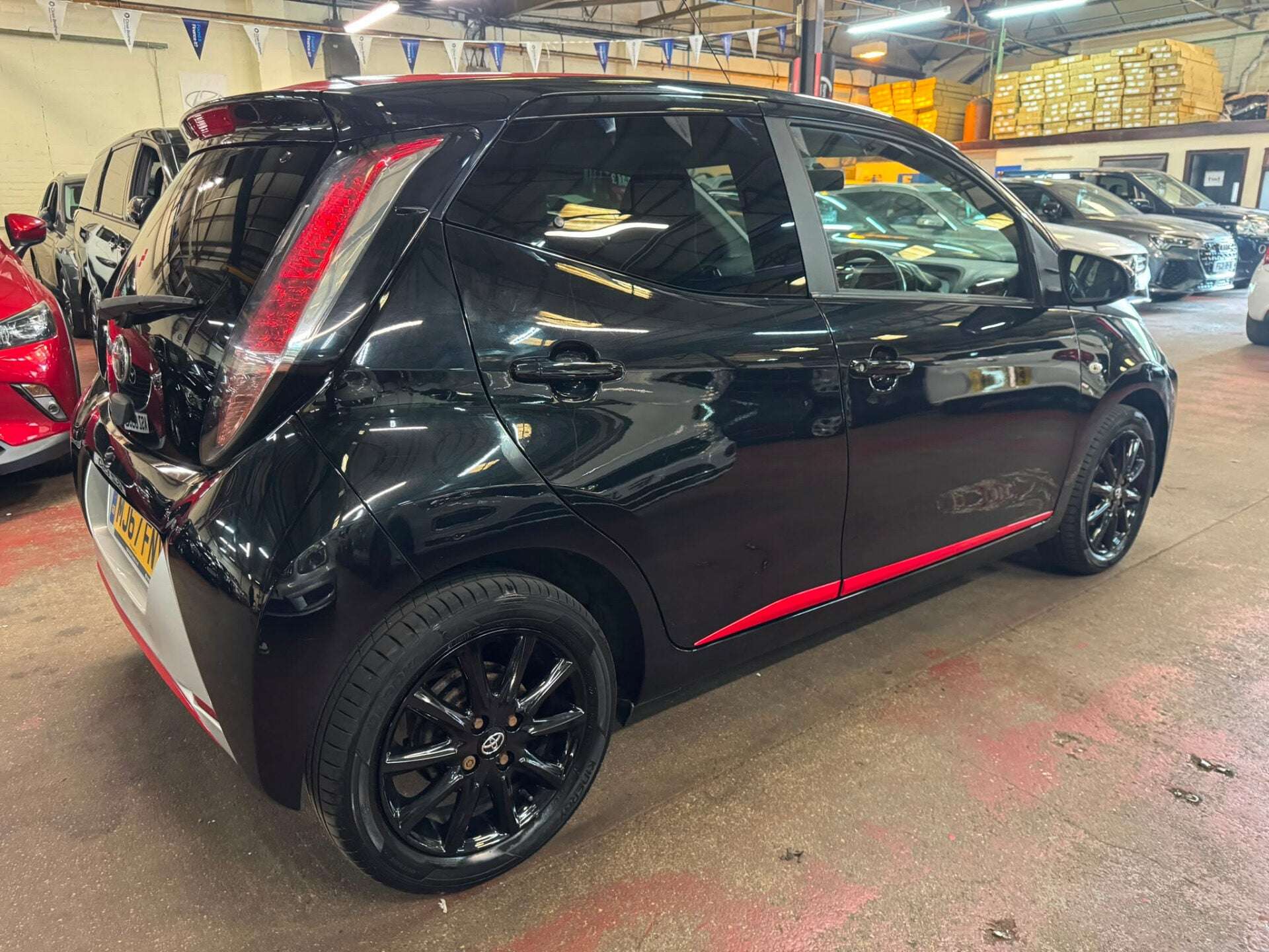 2017 TOYOTA AYGO 2017 TOYOTA AYGO