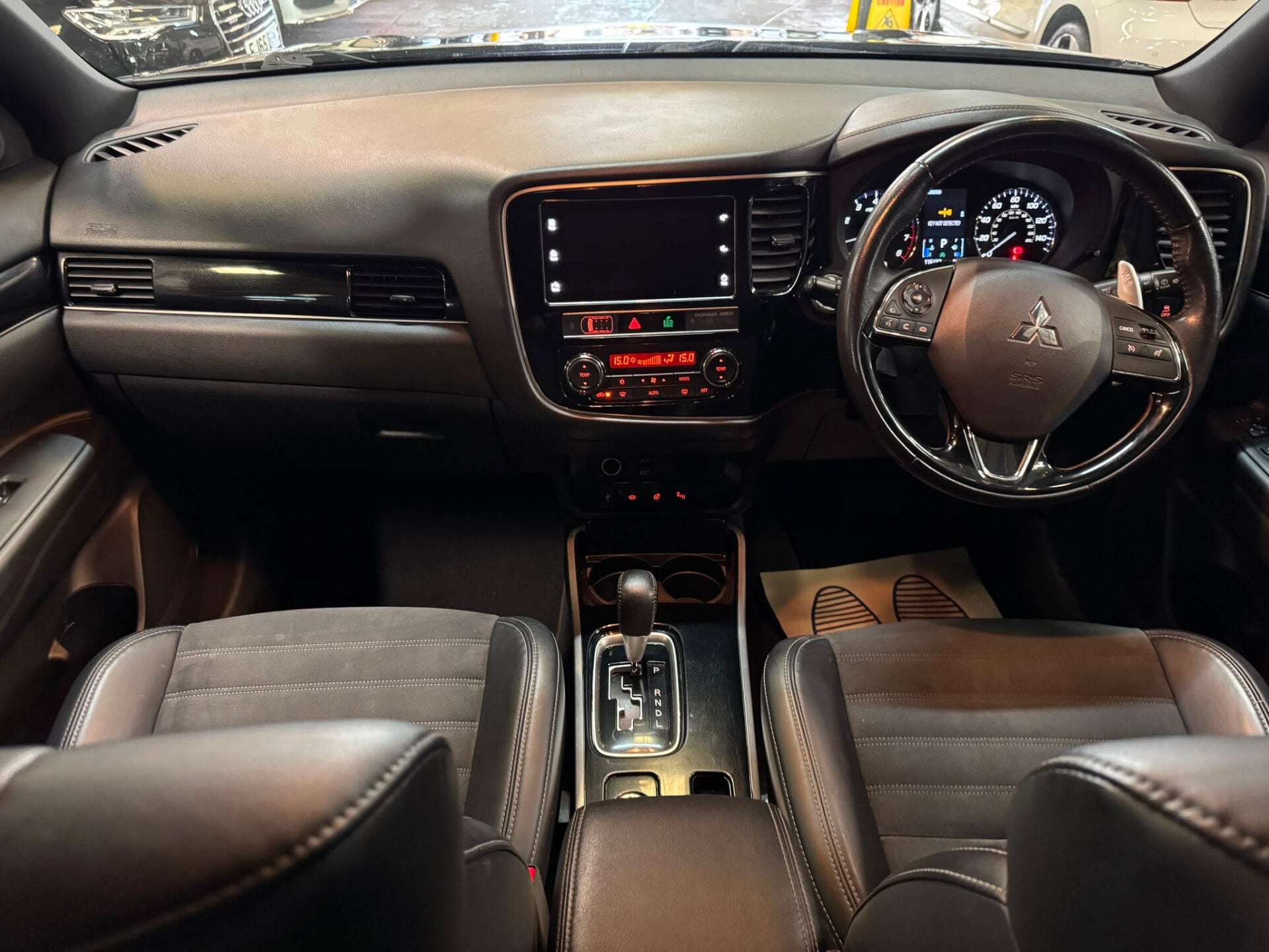 2020 MITSUBISHI OUTLANDER 2020 MITSUBISHI OUTLANDER