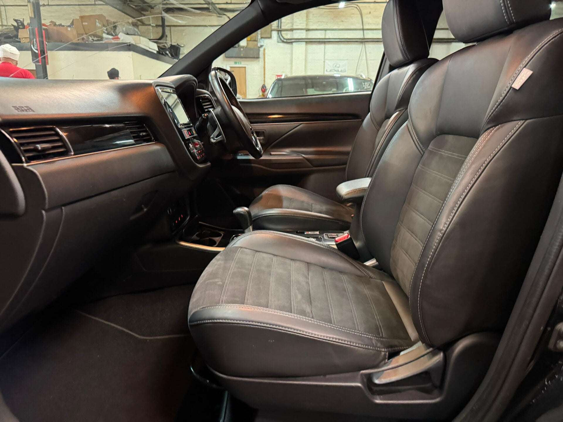 2020 MITSUBISHI OUTLANDER 2020 MITSUBISHI OUTLANDER
