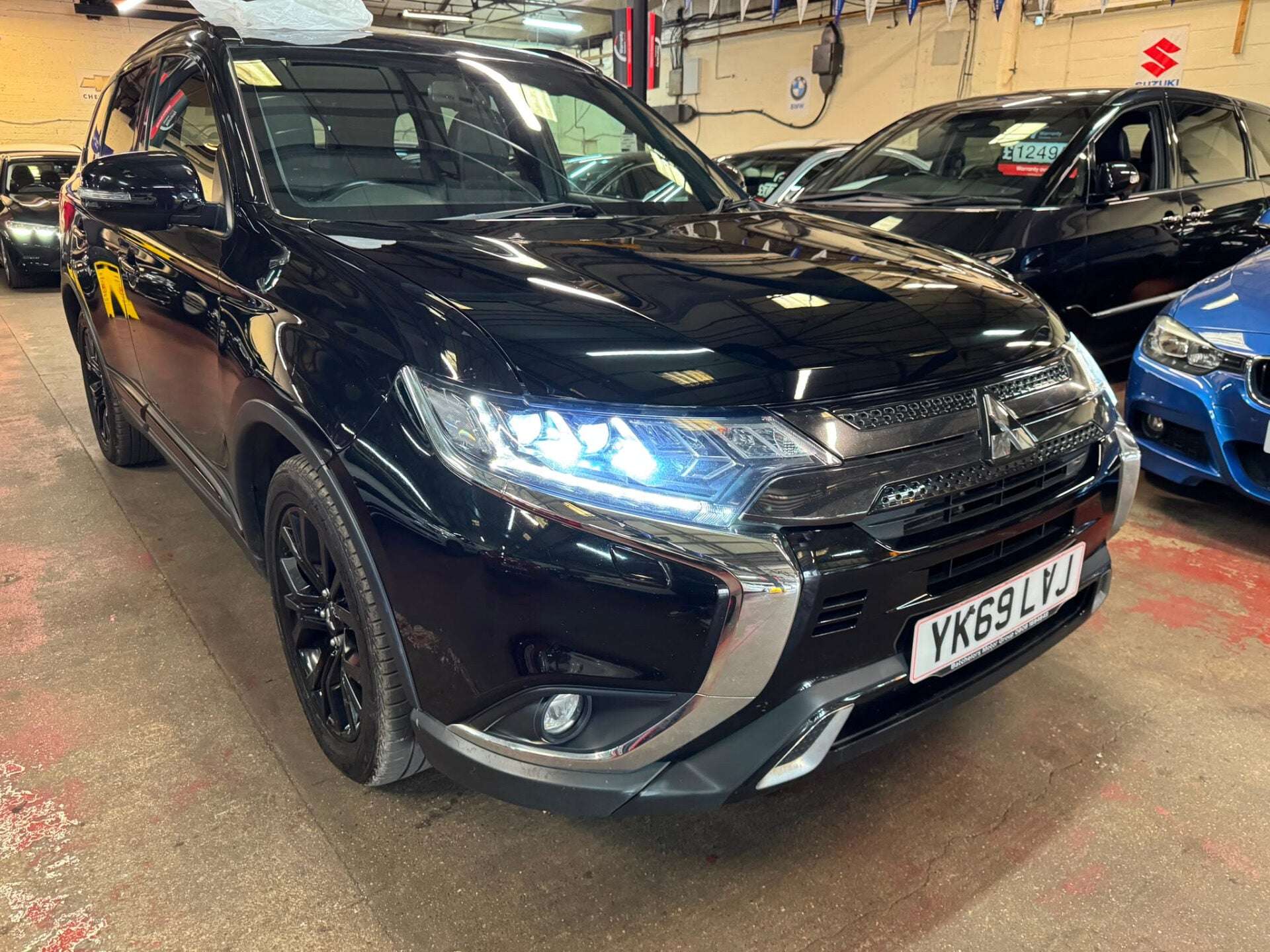 2020 MITSUBISHI OUTLANDER 2020 MITSUBISHI OUTLANDER