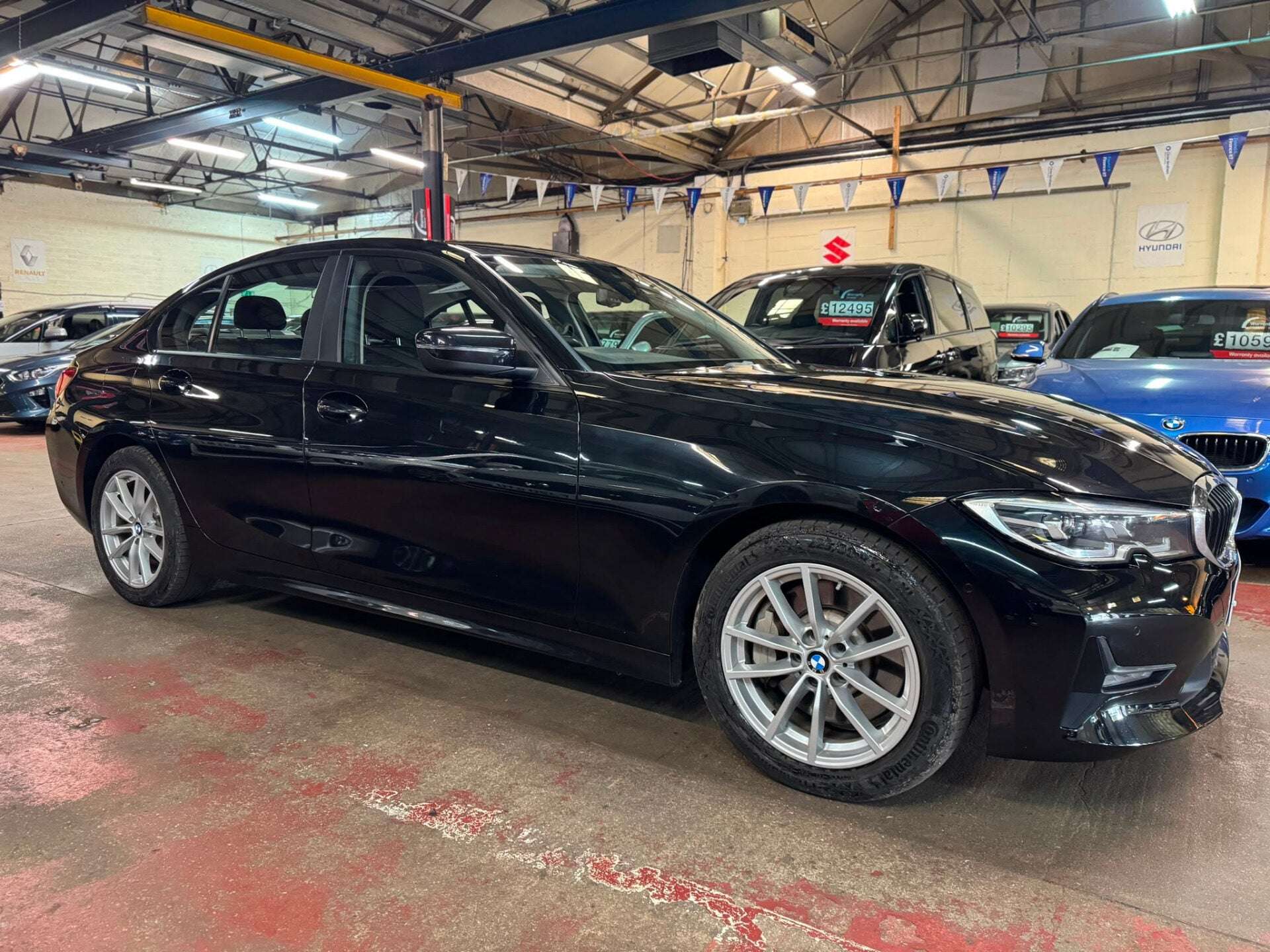 A 2021 BMW 3 SERIES 330E SE PRO A 2021 BMW 3 SERIES 330E SE PRO