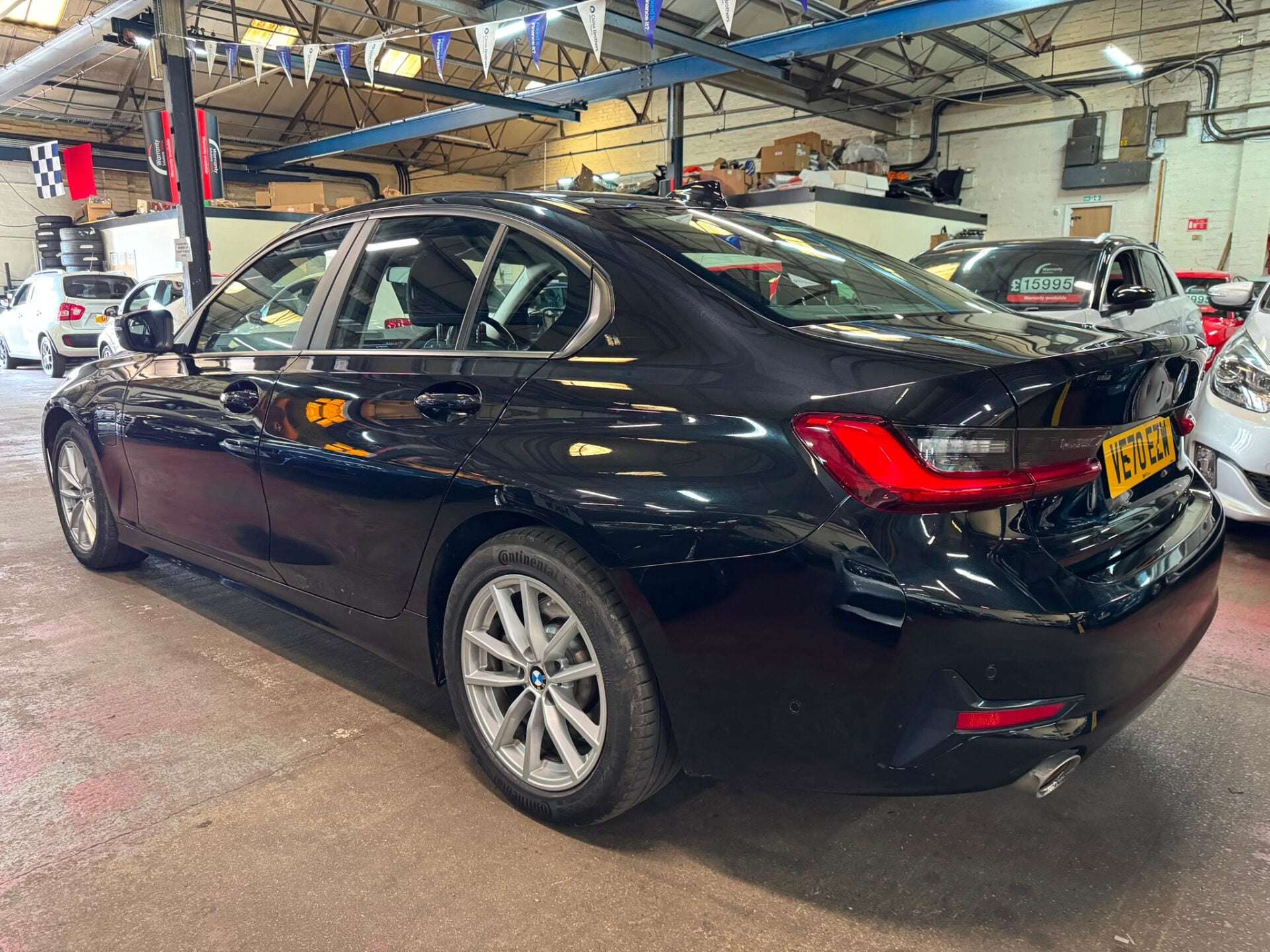 A 2021 BMW 3 SERIES 330E SE PRO A 2021 BMW 3 SERIES 330E SE PRO