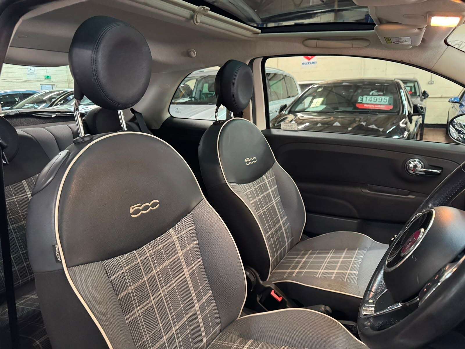 2017 FIAT 500 2017 FIAT 500