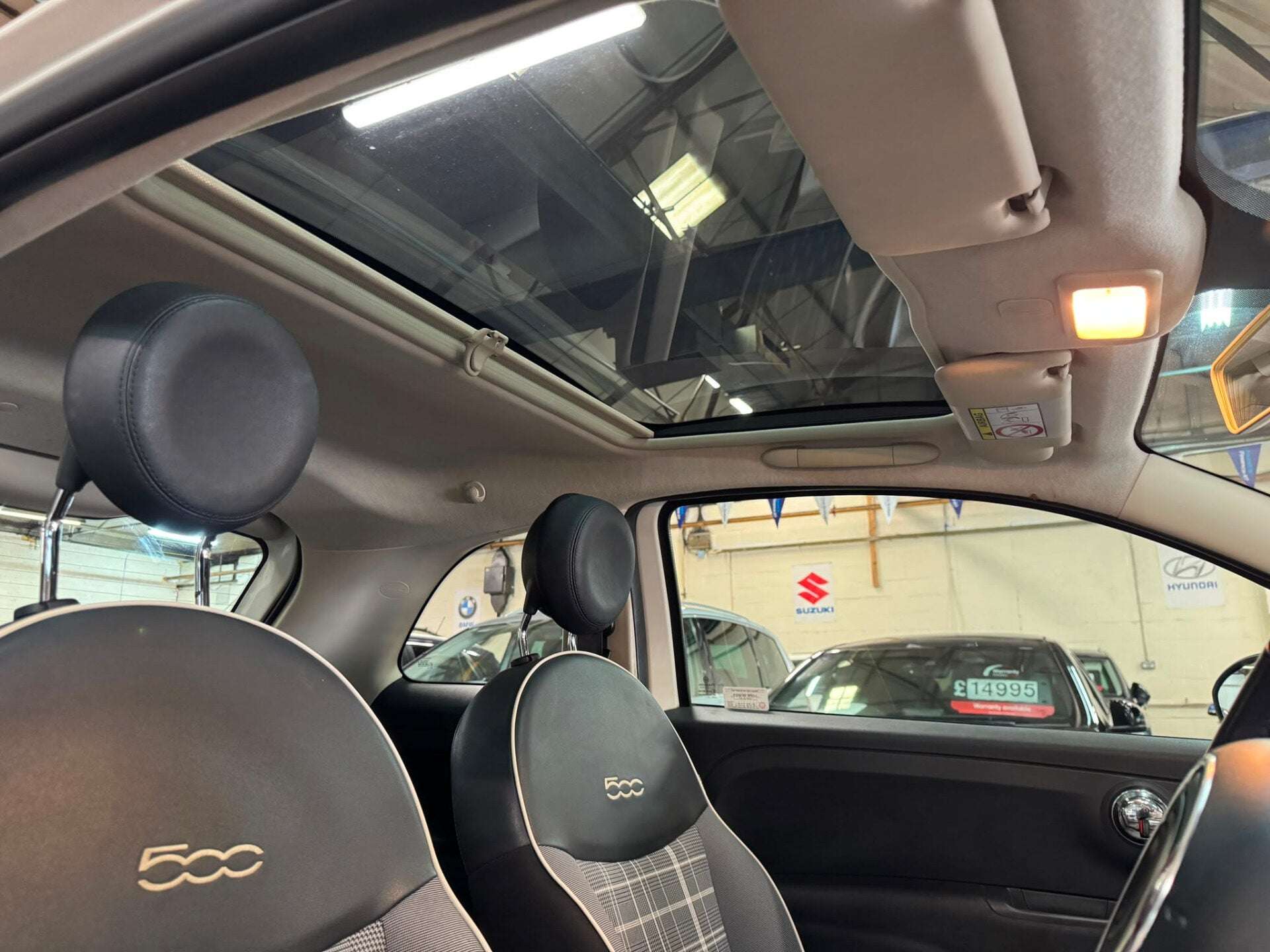 2017 FIAT 500 2017 FIAT 500