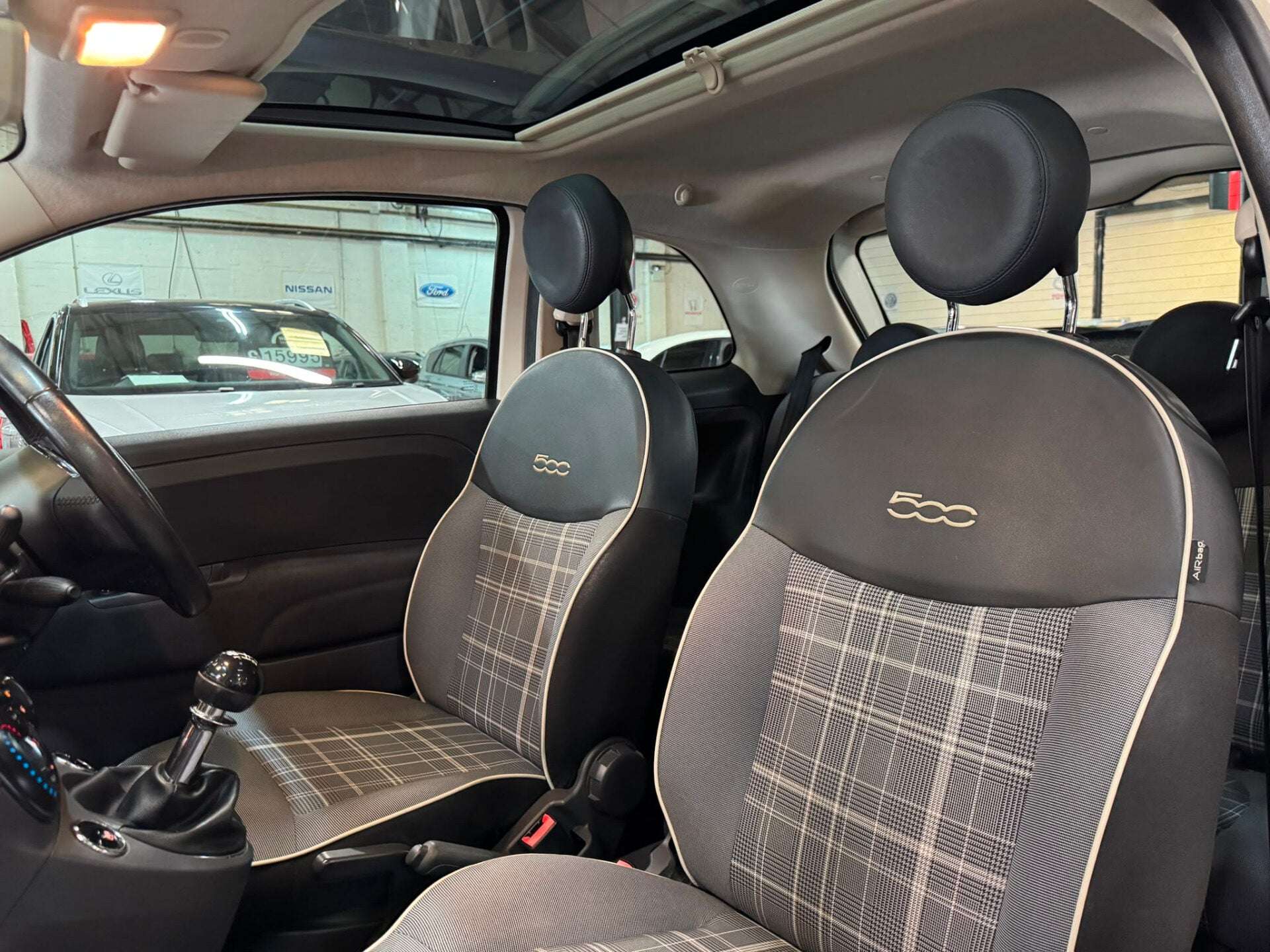 2017 FIAT 500 2017 FIAT 500