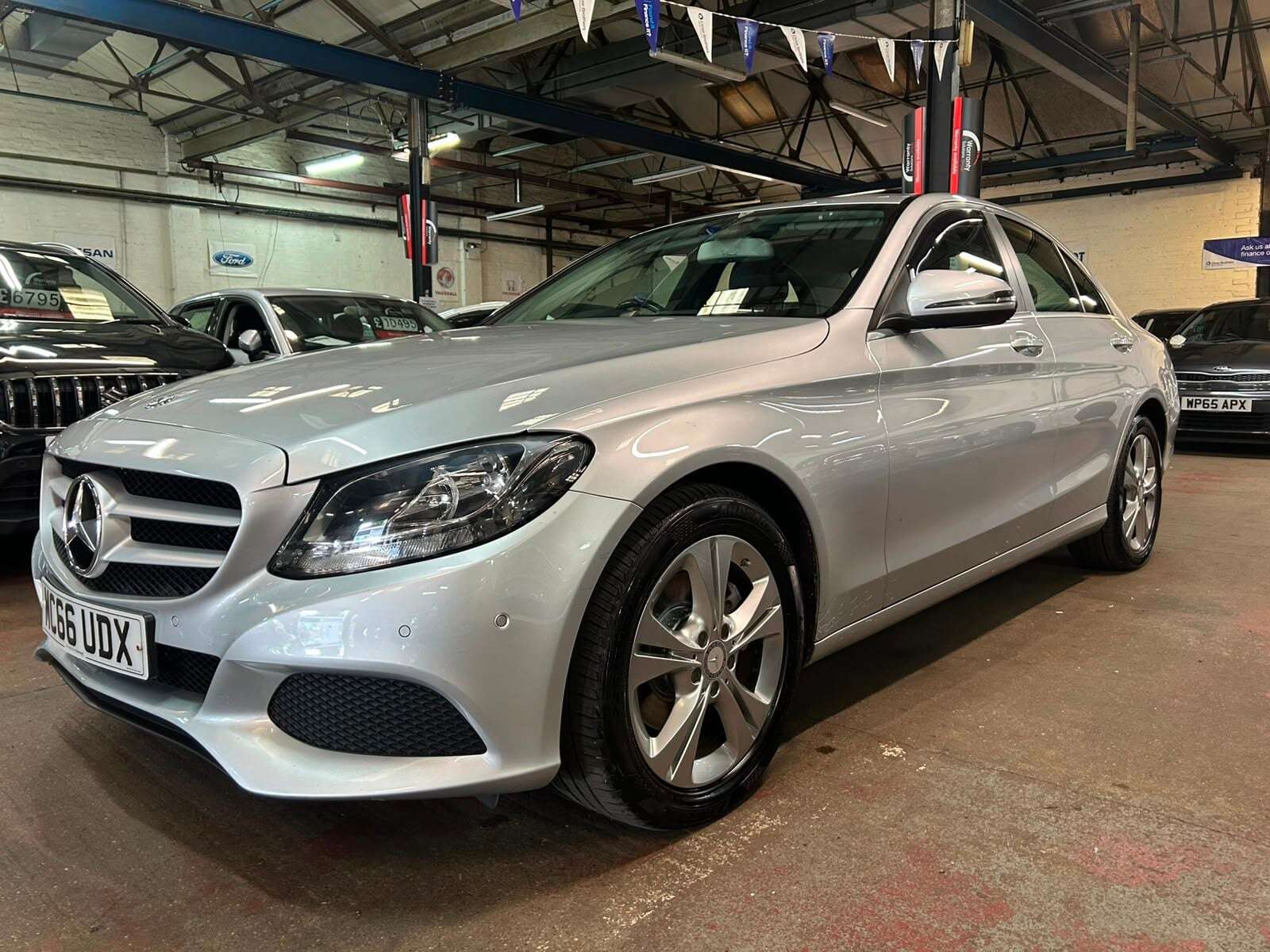 A 2017 MERCEDES-BENZ C CLASS C 220 D SE EXECUTIVE EDITION A 2017 MERCEDES-BENZ C CLASS C 220 D SE EXECUTIVE EDITION