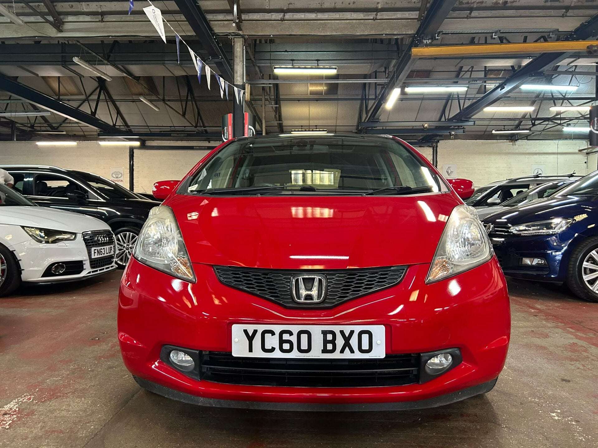 A 2010 HONDA JAZZ I-VTEC EX A 2010 HONDA JAZZ I-VTEC EX