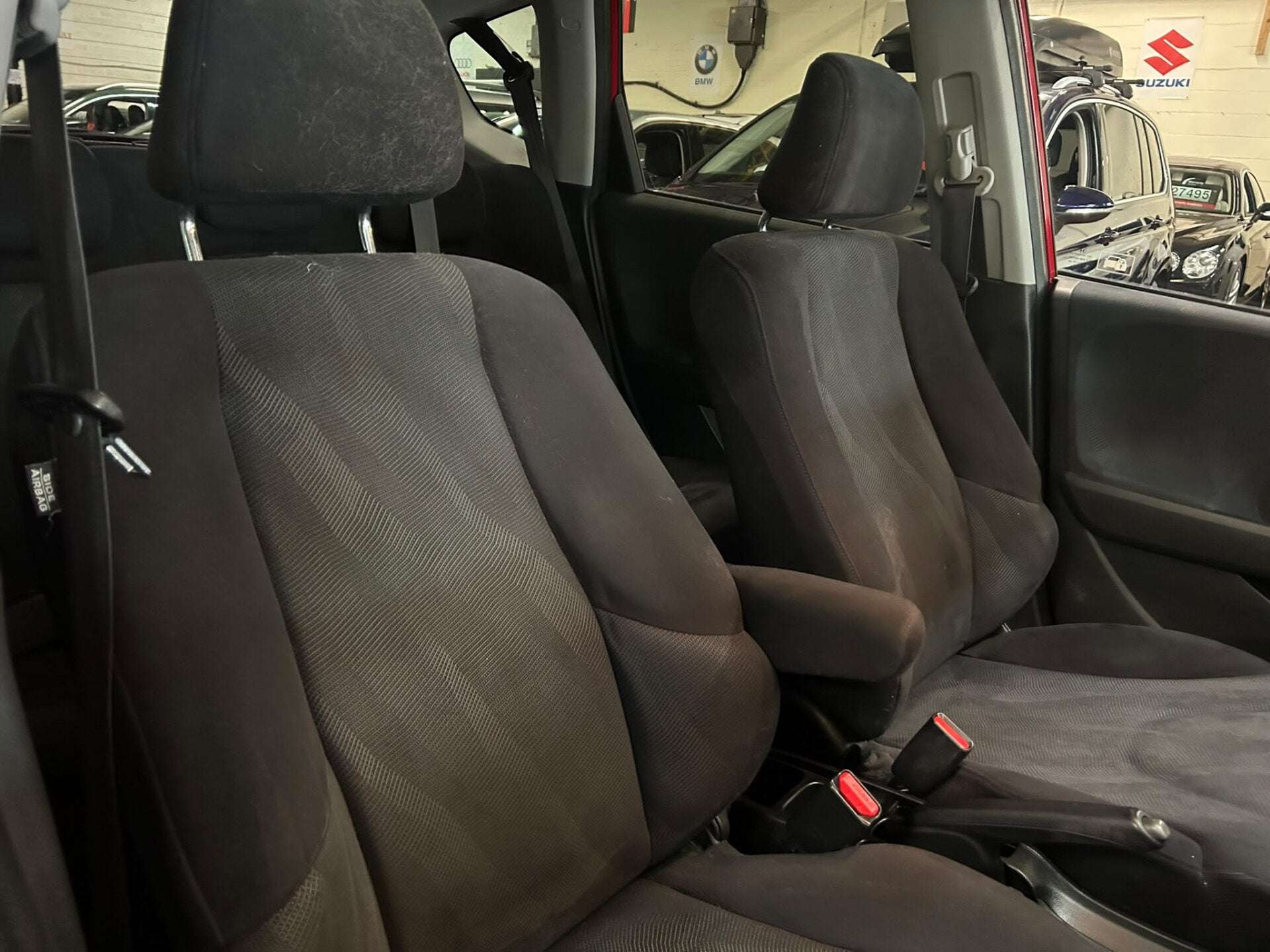 2010 HONDA JAZZ 2010 HONDA JAZZ