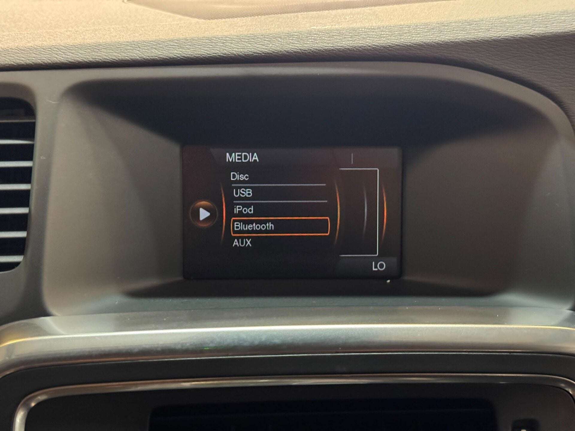2012 VOLVO V60 2012 VOLVO V60