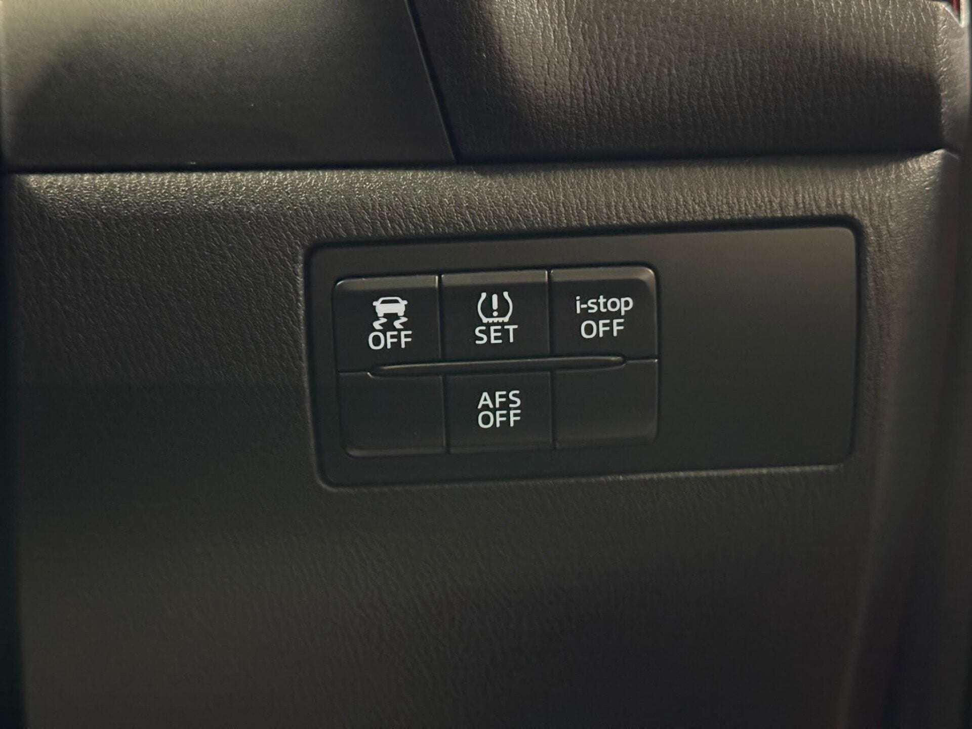 2016 MAZDA 3 2016 MAZDA 3